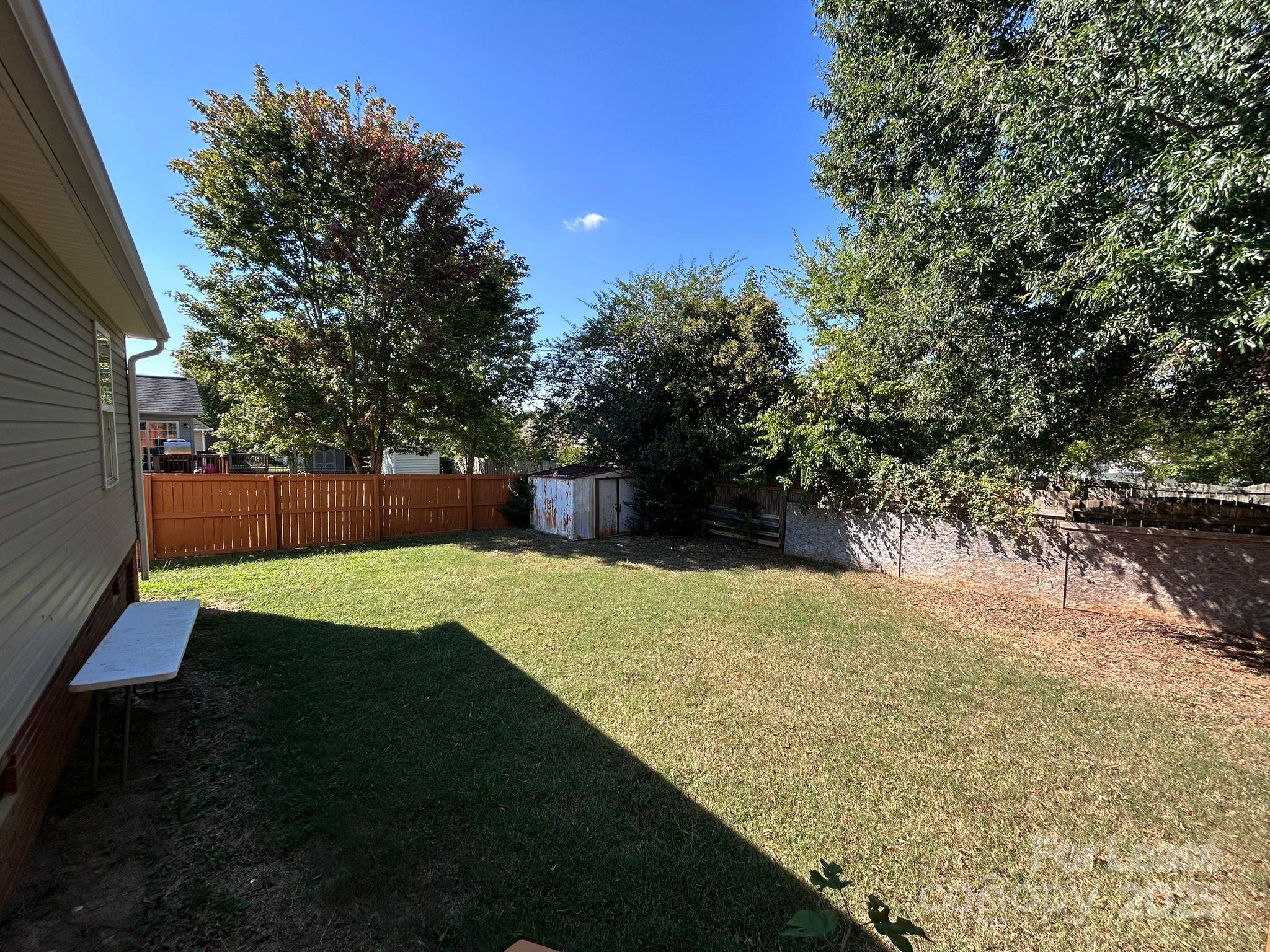 Steele Meadows - Residential Lease