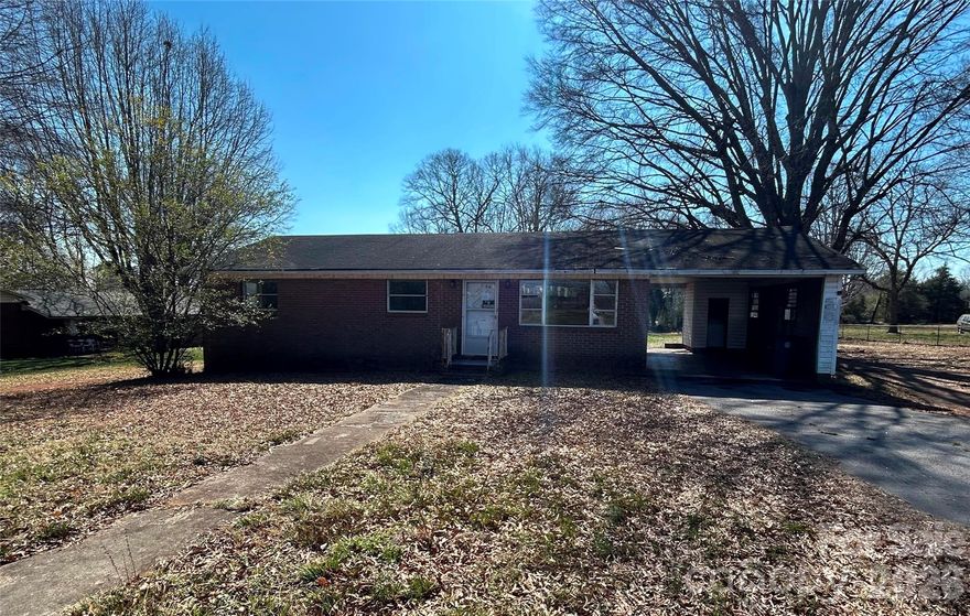 Great Opportunity! Don't let this 3 bedroom, 1 bath, 1 level home get away! Nice Living Room, carport with storage area, and large back yard. Minutes to shopping, dining and major highways; Hwy. 70 and I-40. This property is eligible under the First Look Initiative, which expires after 30 full days on market No investor offers until the First Look period expires NO offers will be negotiated during the first 7 days the property is on the market.
