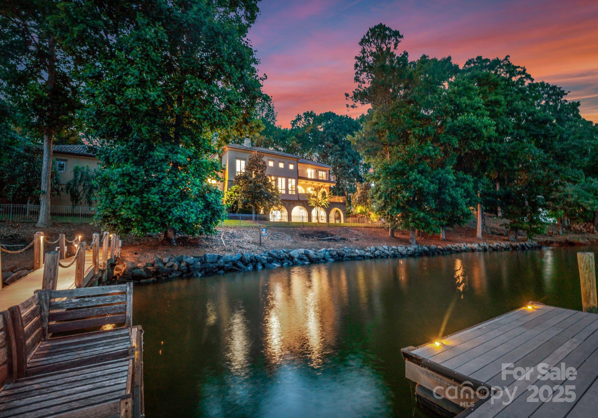 9184 Greenwood Road