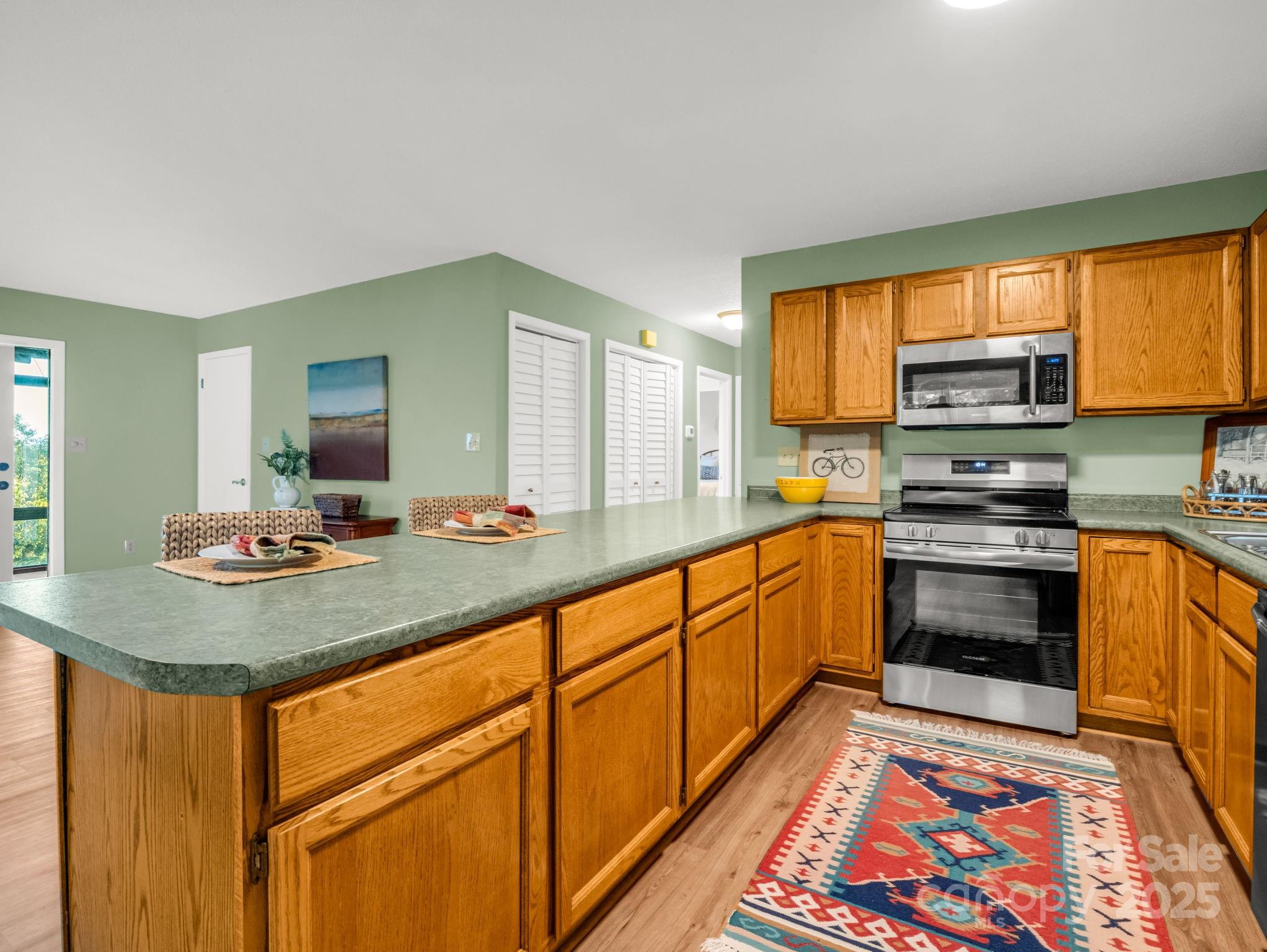 Connestee Falls - Residential