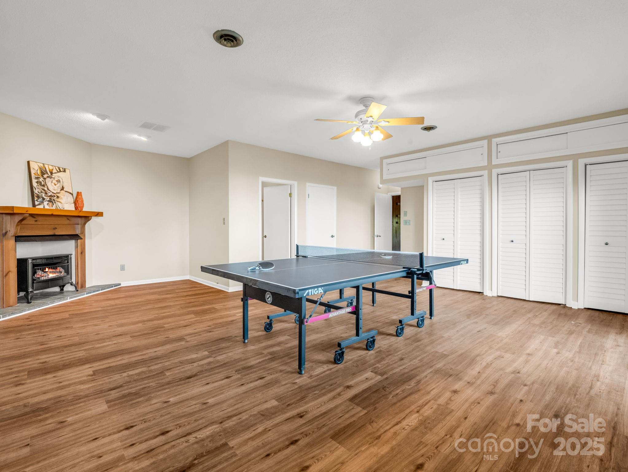 Connestee Falls - Residential