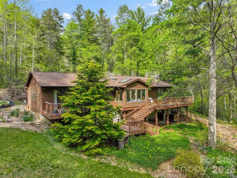 Photo of 120 Carter Cove Road, Asheville, NC 28804 (MLS # 4370241)