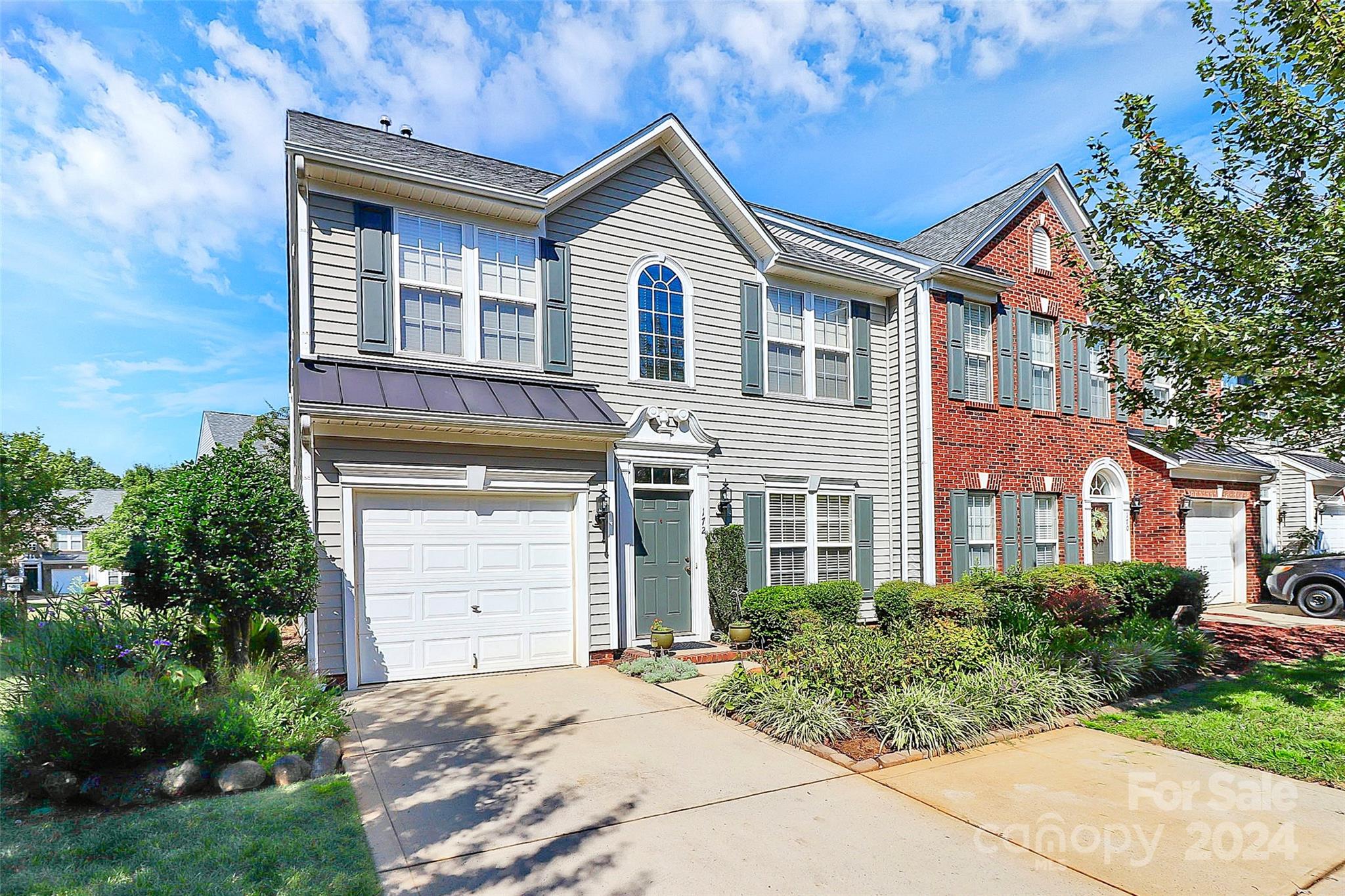 Fairway Townes - Residential