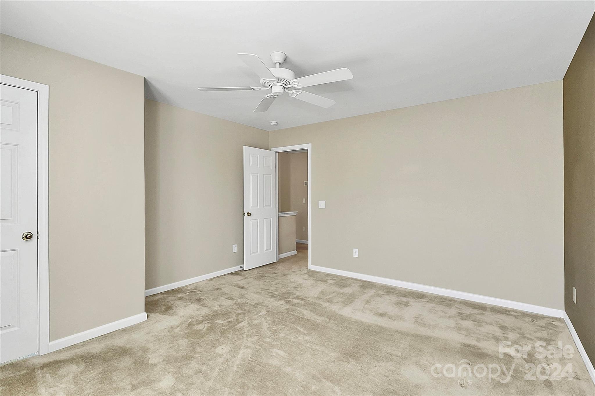 Fairway Townes - Residential