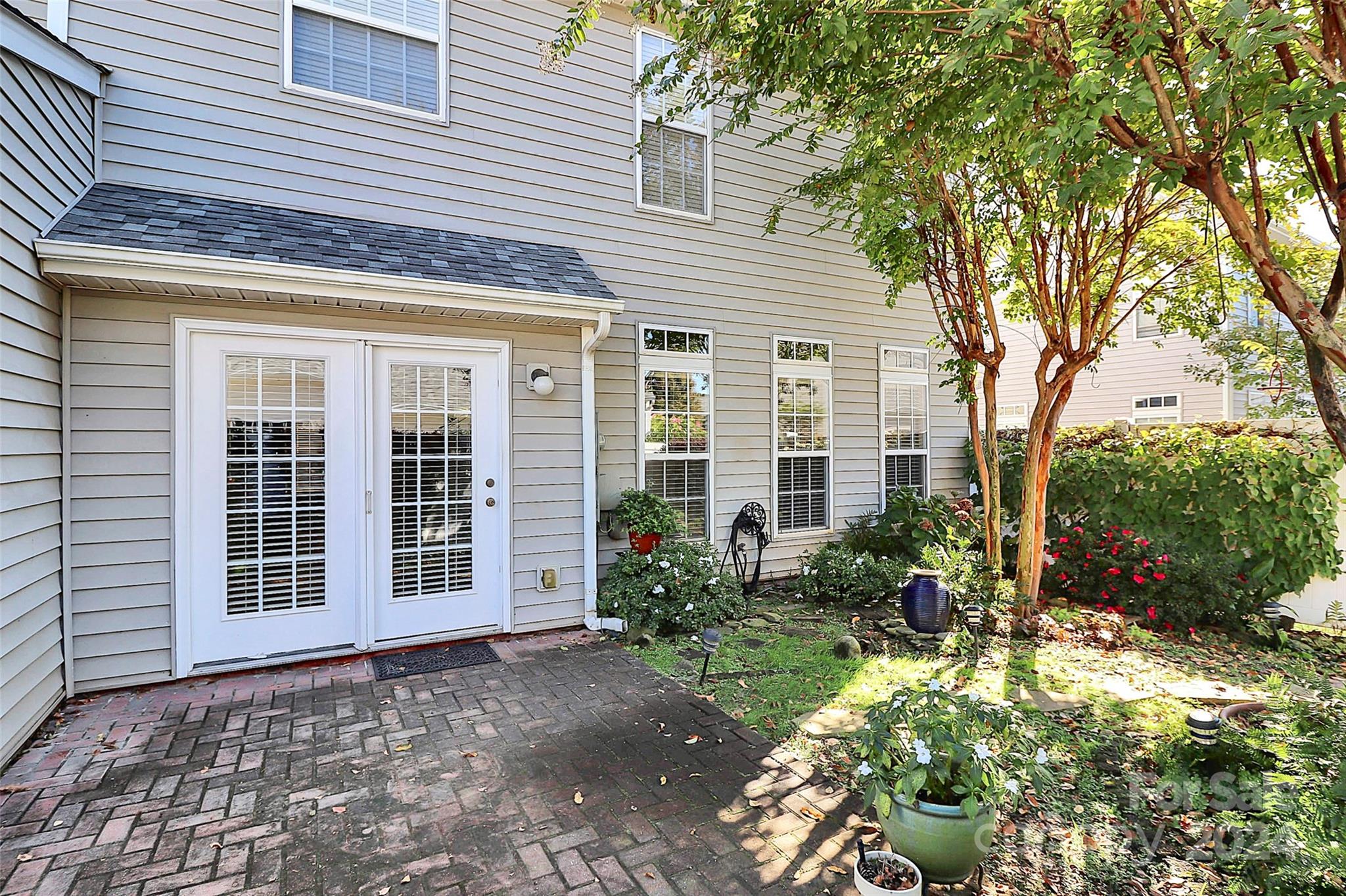 Fairway Townes - Residential