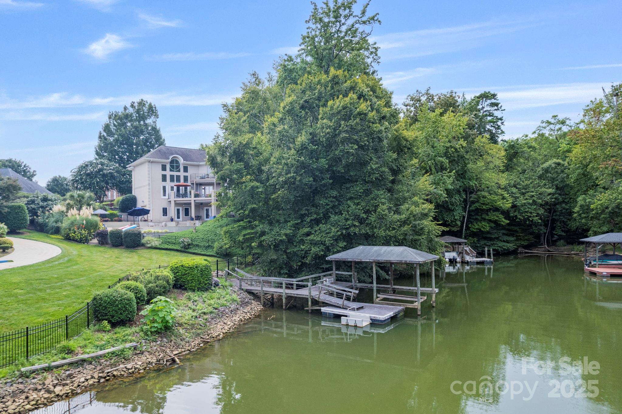 Lake Ridge At Pinsto Forest - Residential