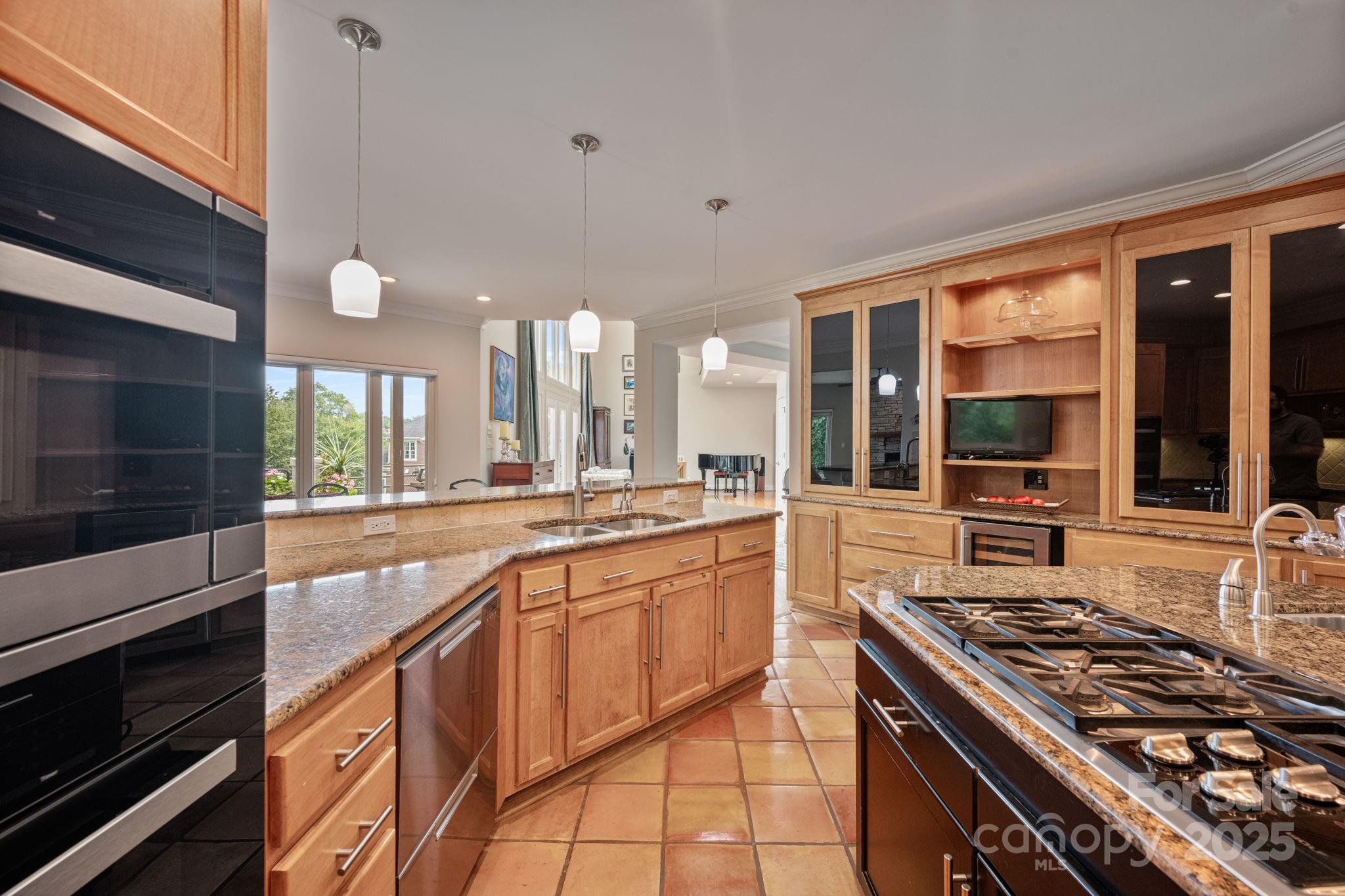 Lake Ridge At Pinsto Forest - Residential