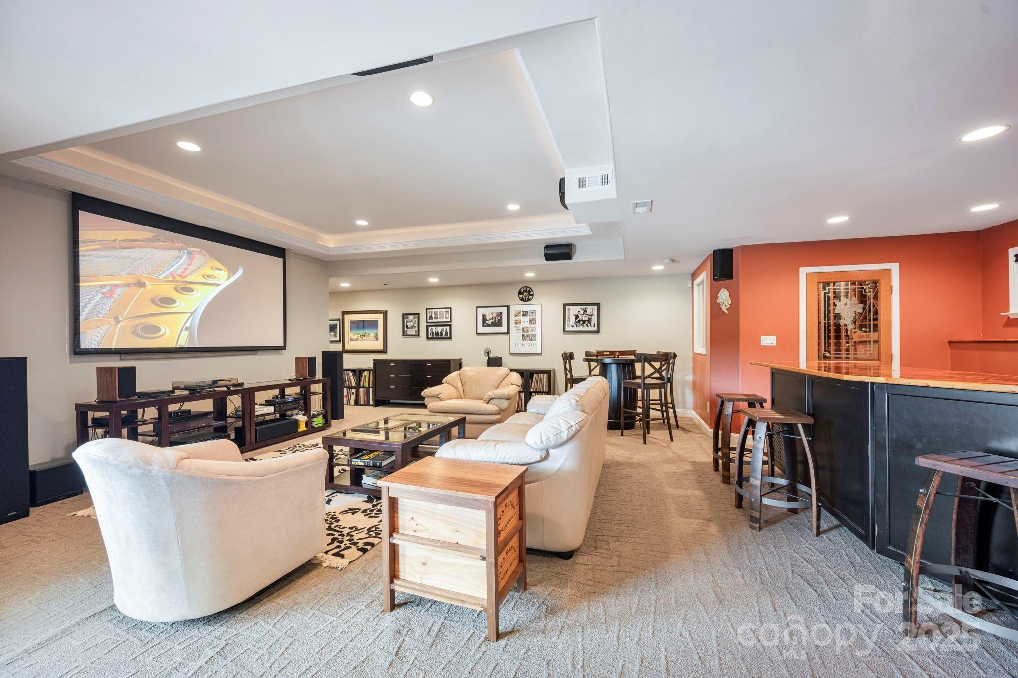 Lake Ridge At Pinsto Forest - Residential