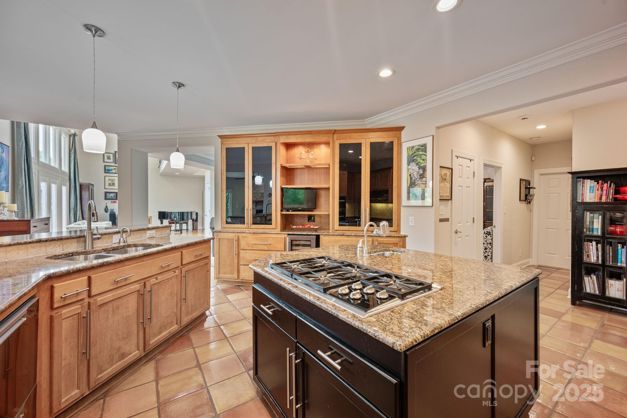 Lake Ridge At Pinsto Forest - Residential