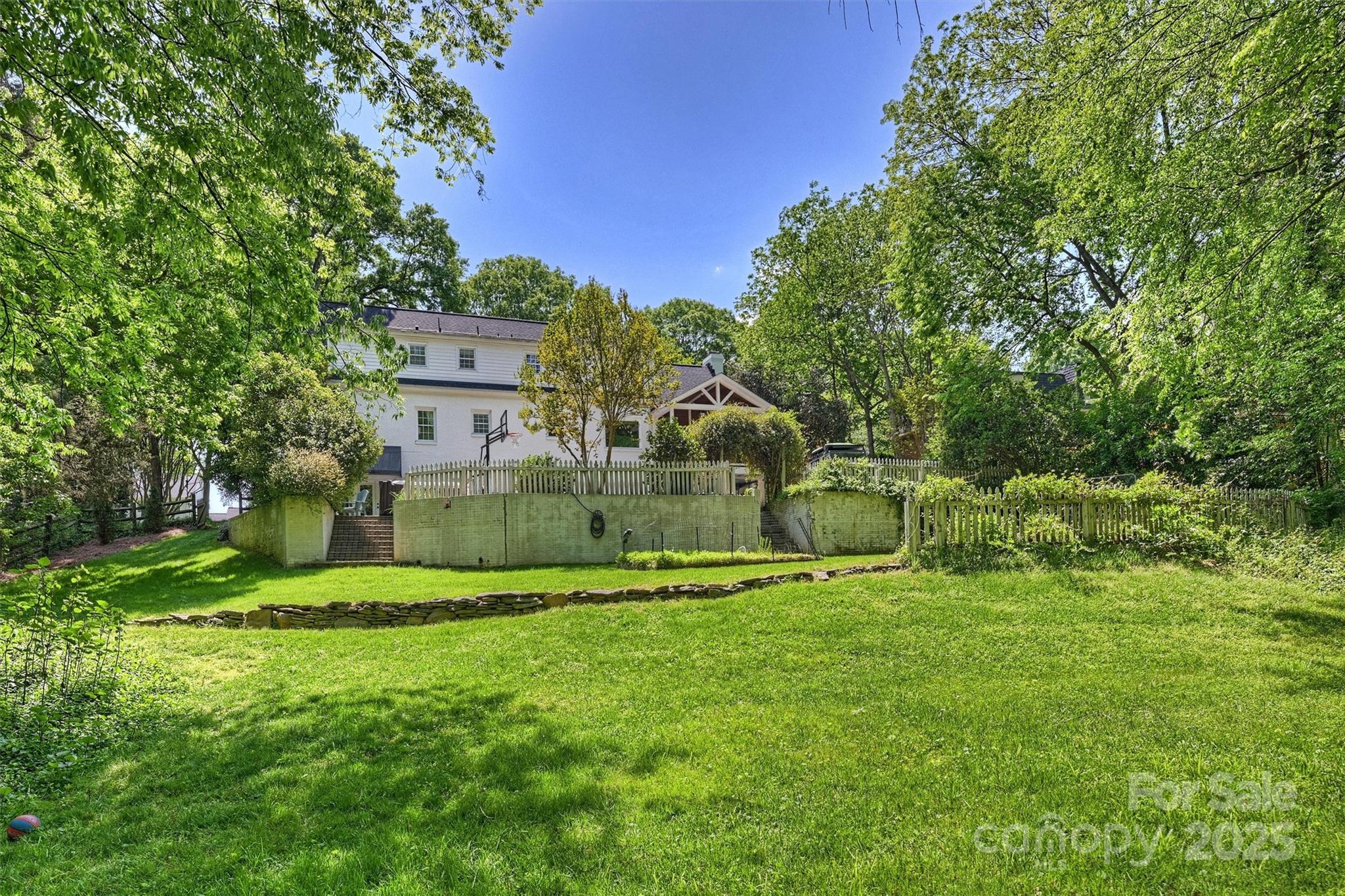 Montibello - Residential