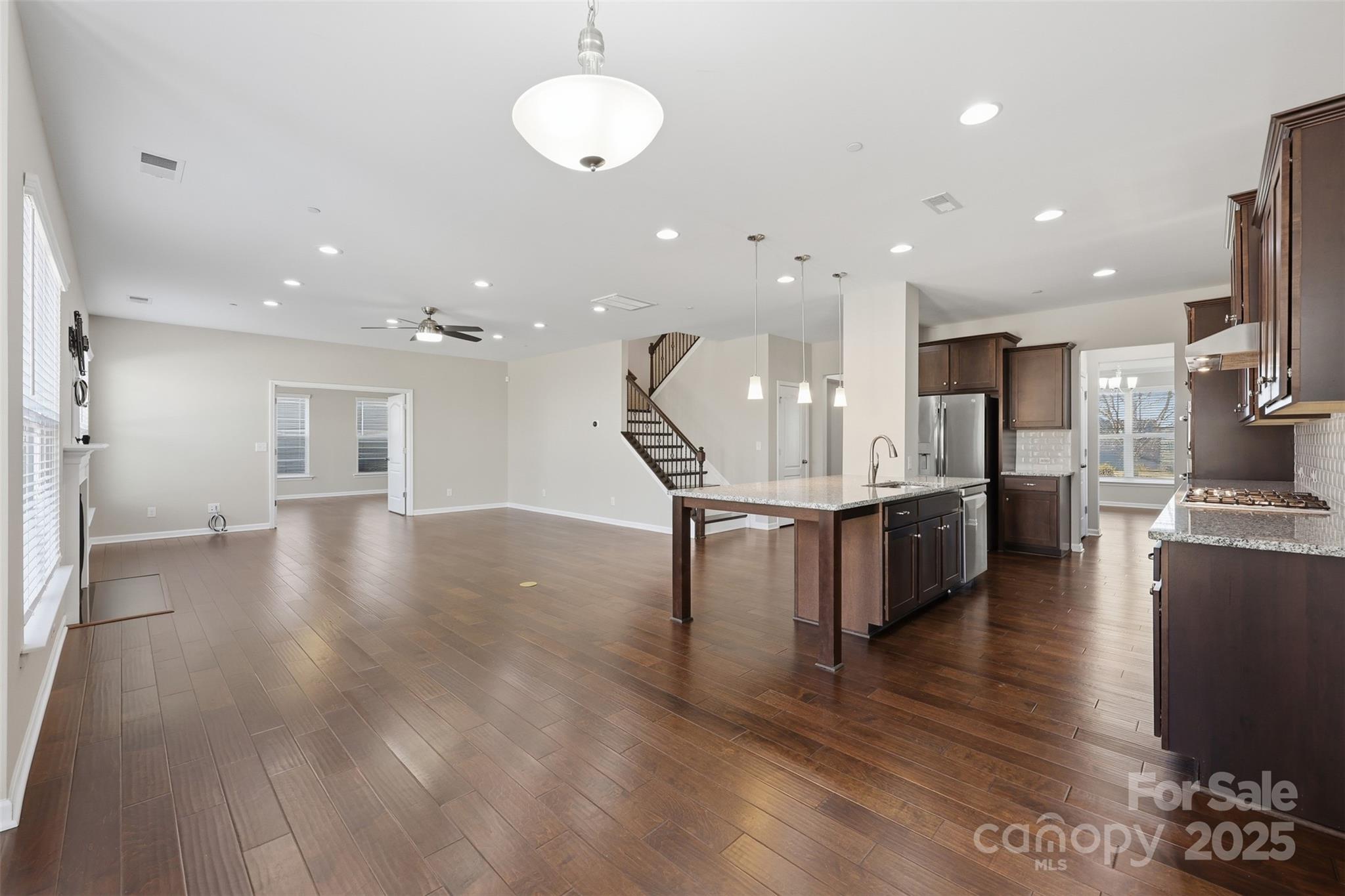 Allen Mills - Residential