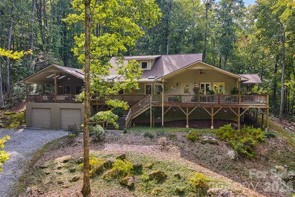 121 RED OAK LN, BREVARD, NC 28712 - Image b7bace87f04eb90dd6e9f6f33efd6092/2241985224
