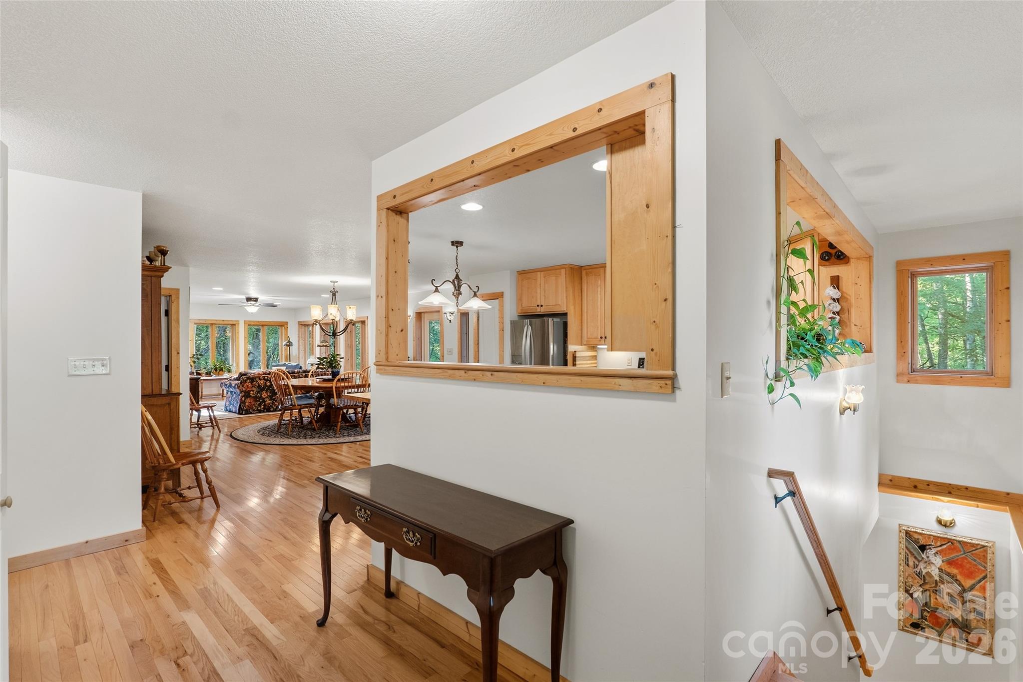 121 Red Oak Lane