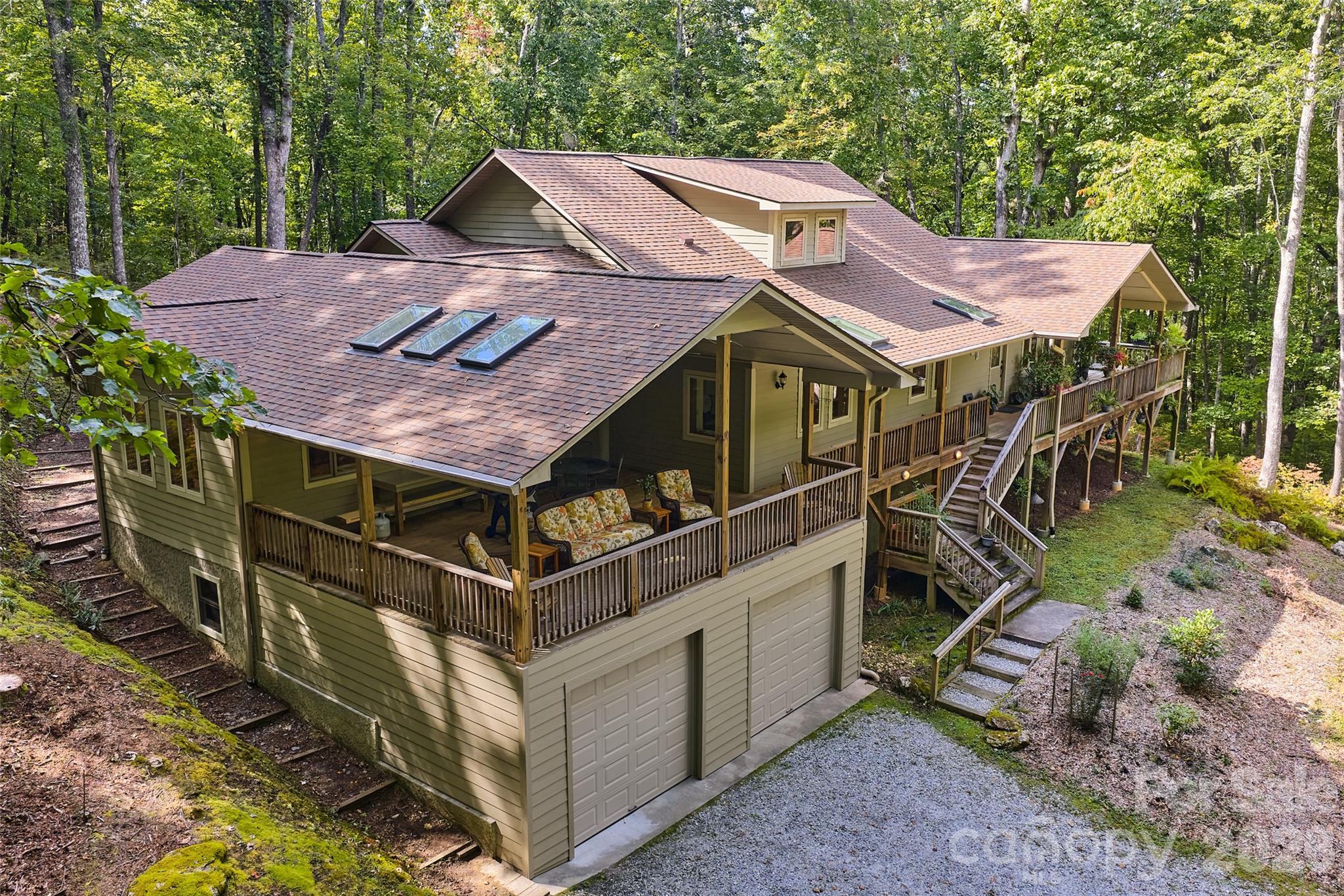 121 Red Oak Lane