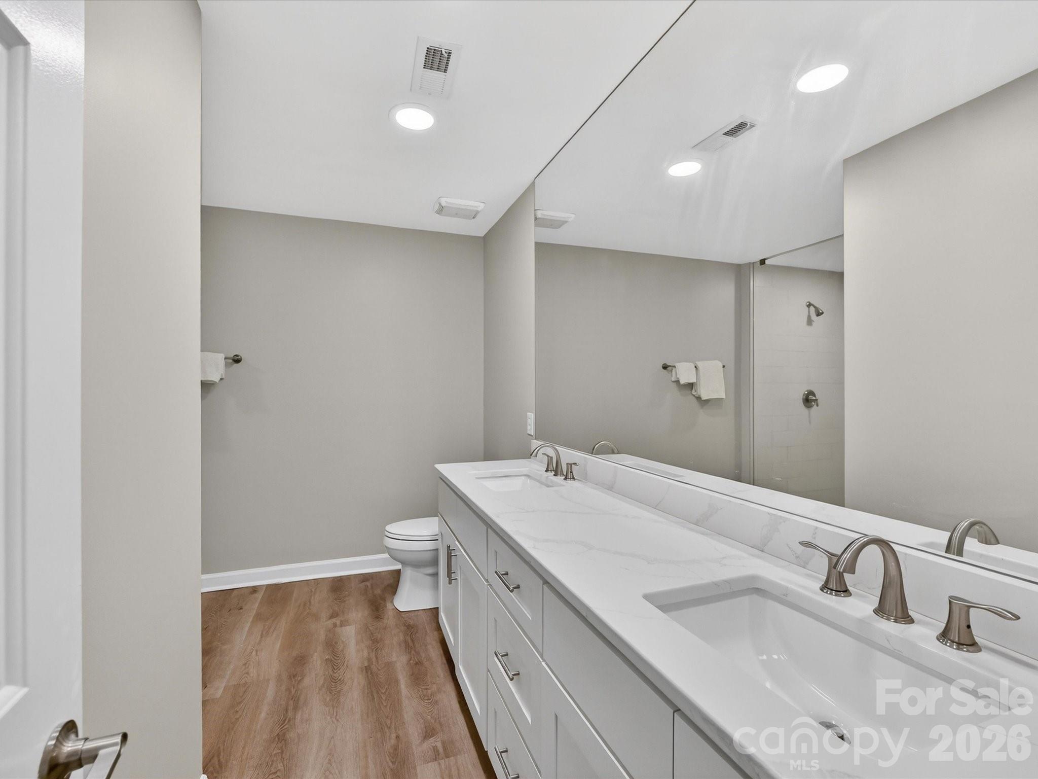 Darby Hall - Residential