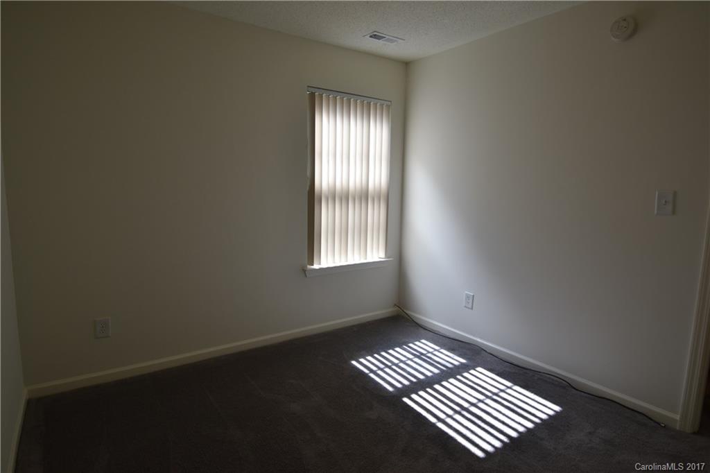 Mission Hills - Residential Lease