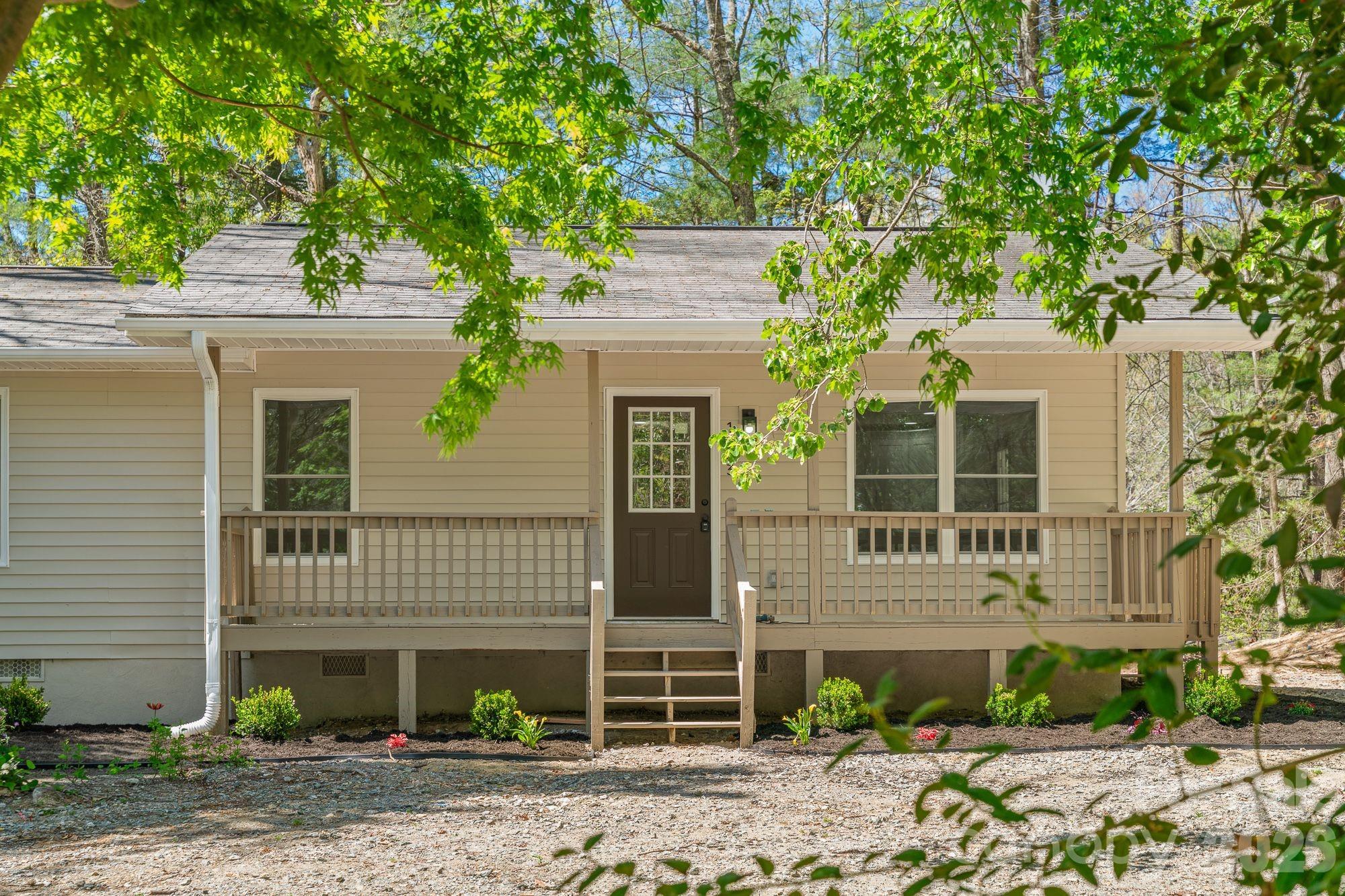 1263 See Off Mountain Road