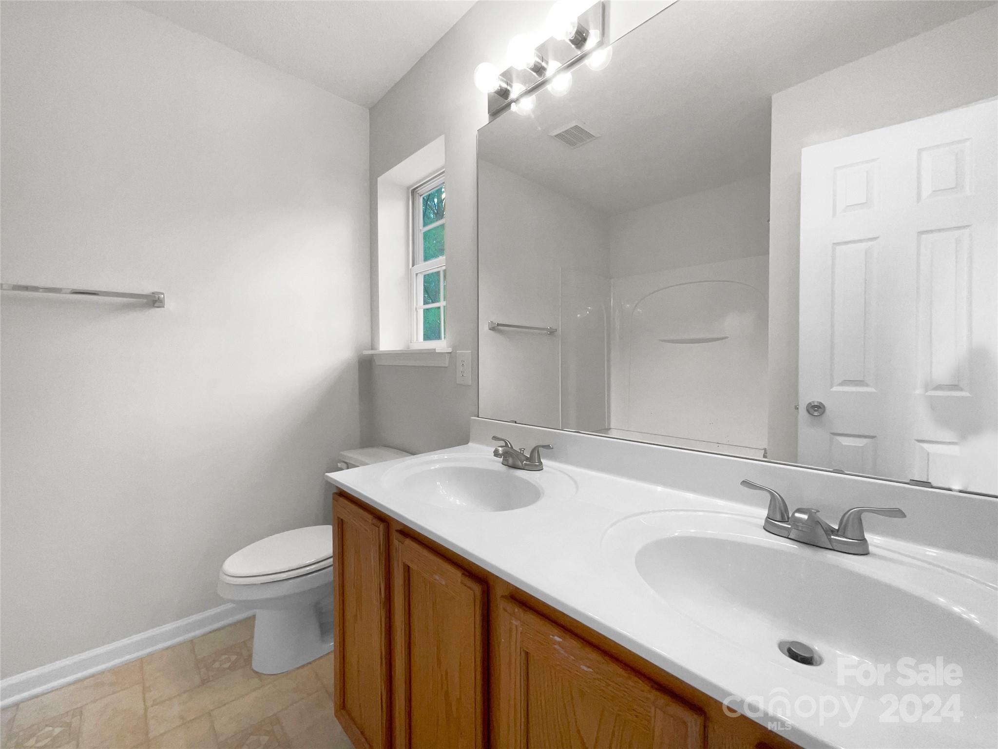 Windsor Trace - Residential