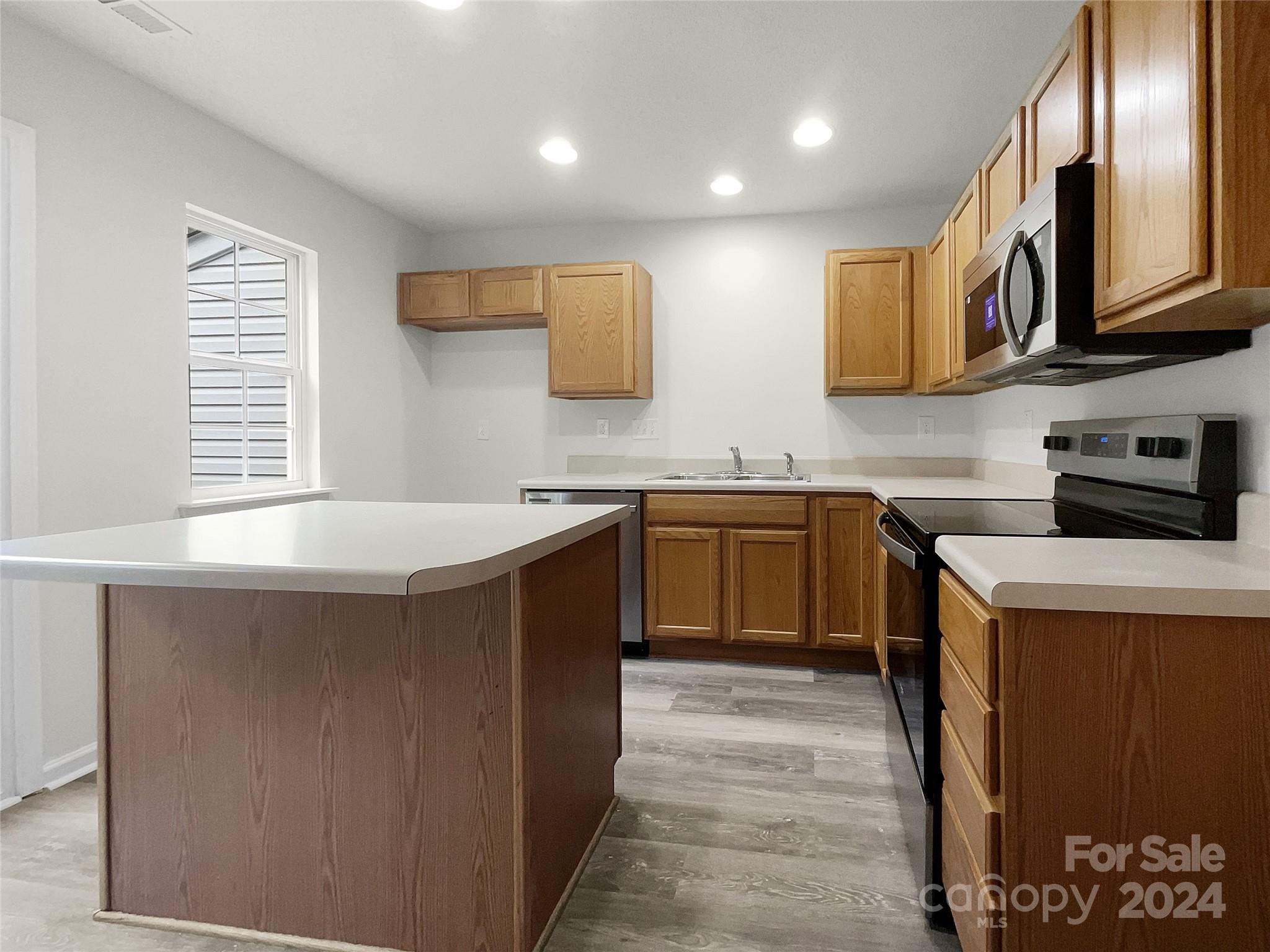 Windsor Trace - Residential