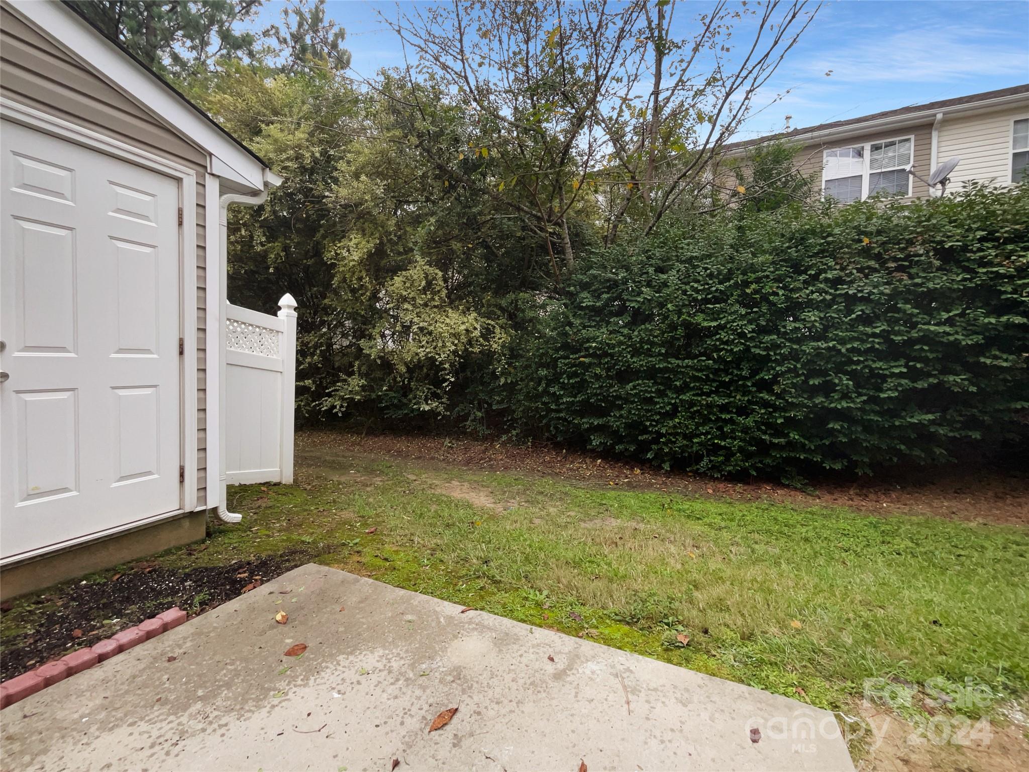 Windsor Trace - Residential