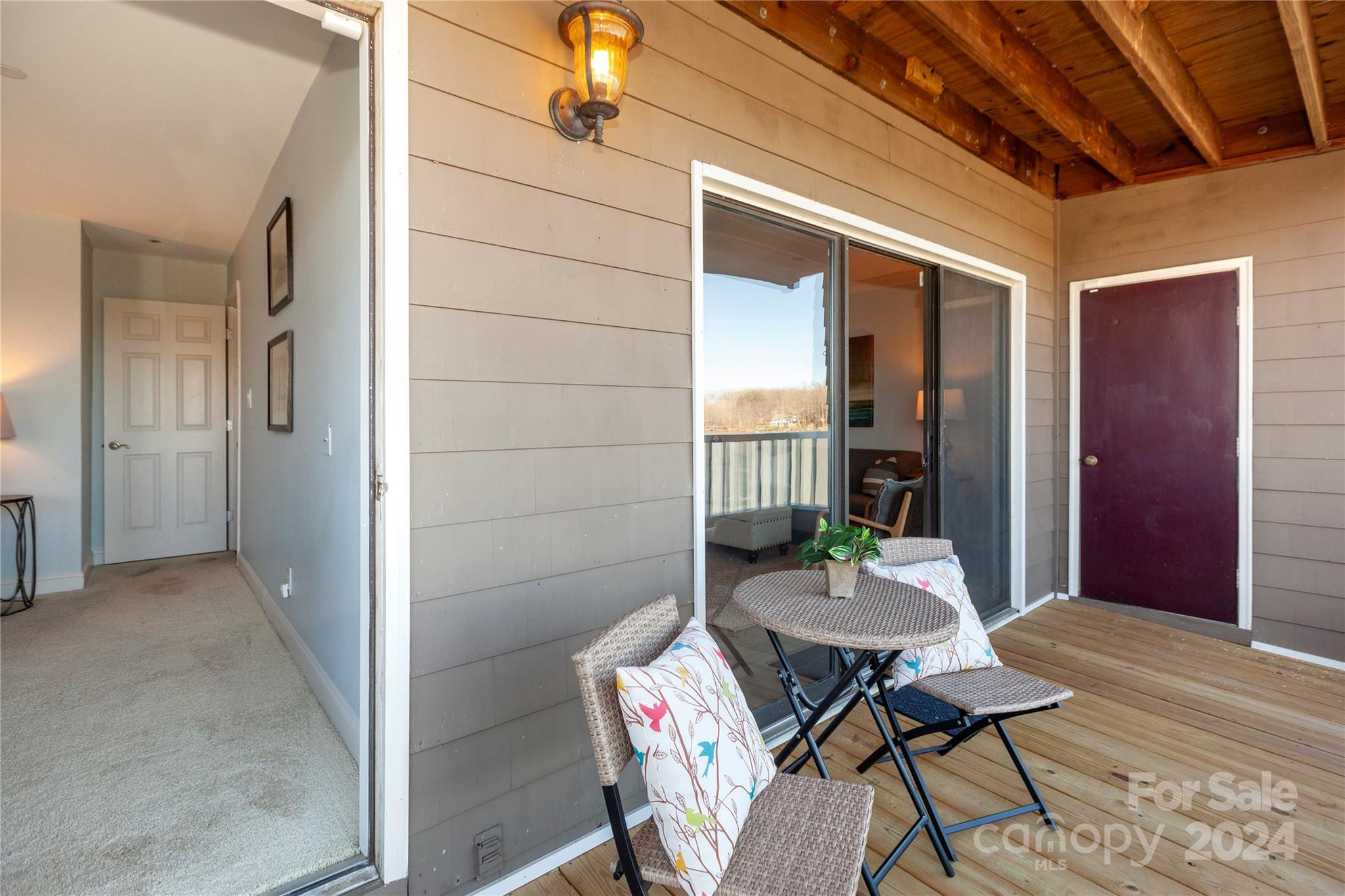 Emerald Point - Residential