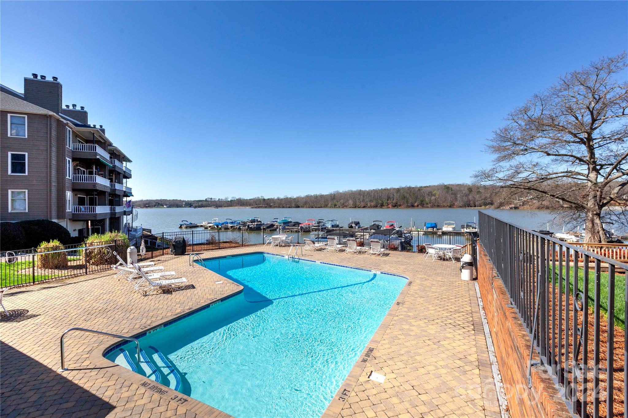 Emerald Point - Residential