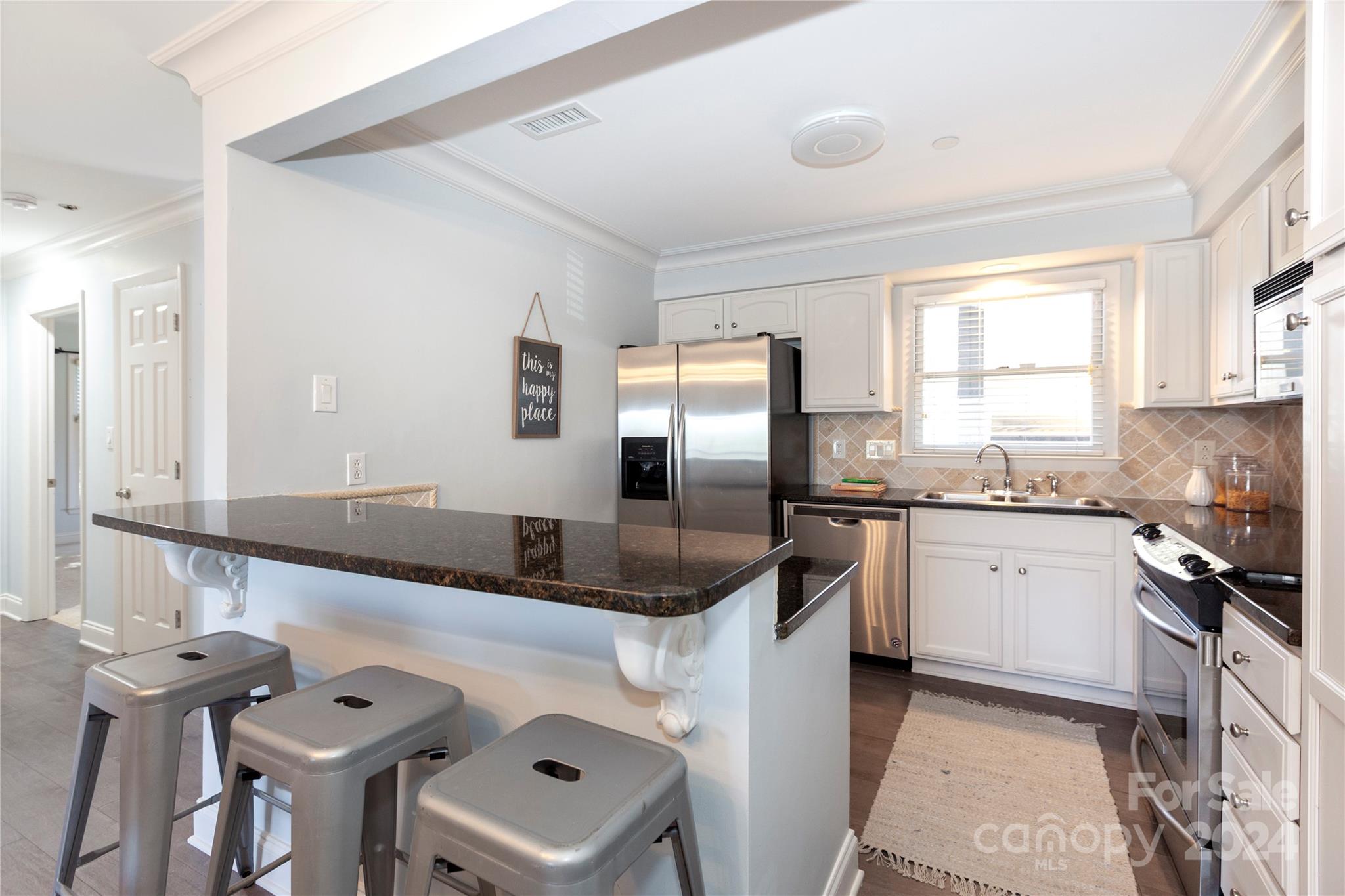 Emerald Point - Residential