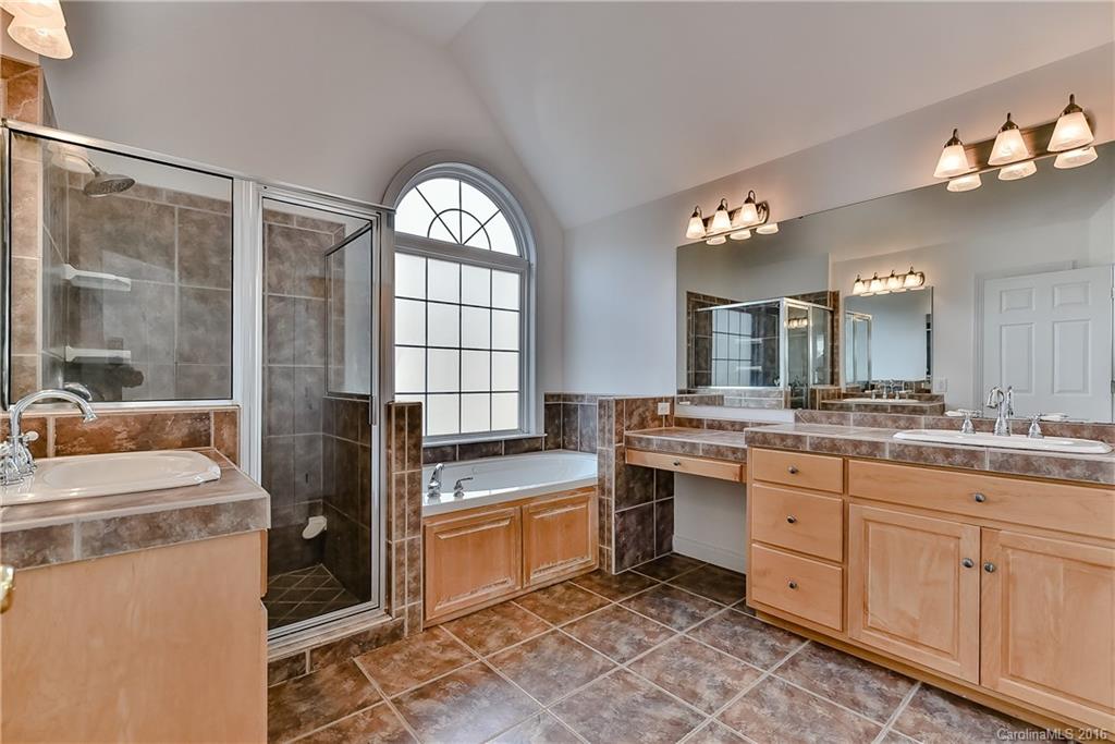 Waterford Glen - Residential