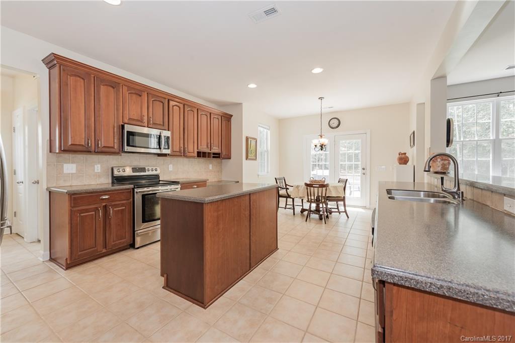 Wesley Oaks - Residential