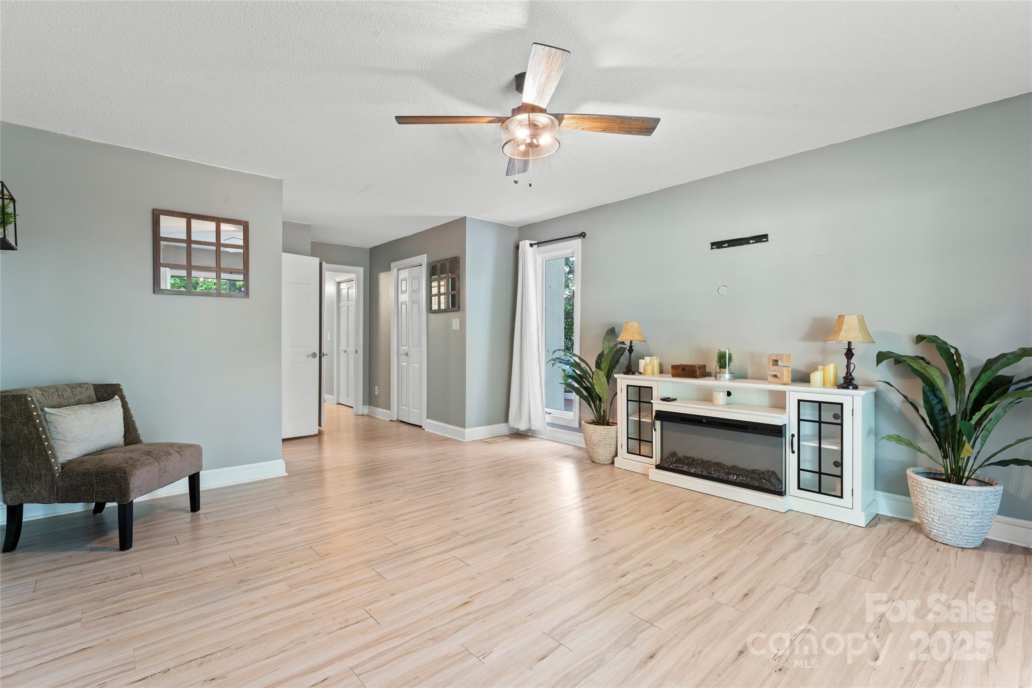 River Hills - Residential