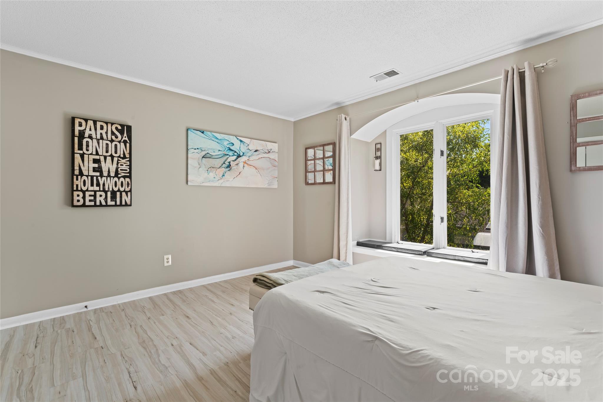 River Hills - Residential