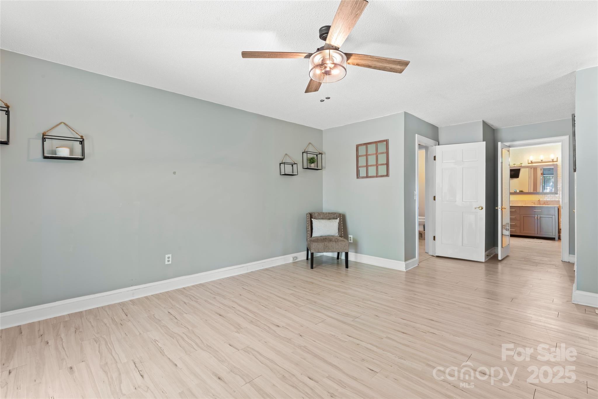 River Hills - Residential