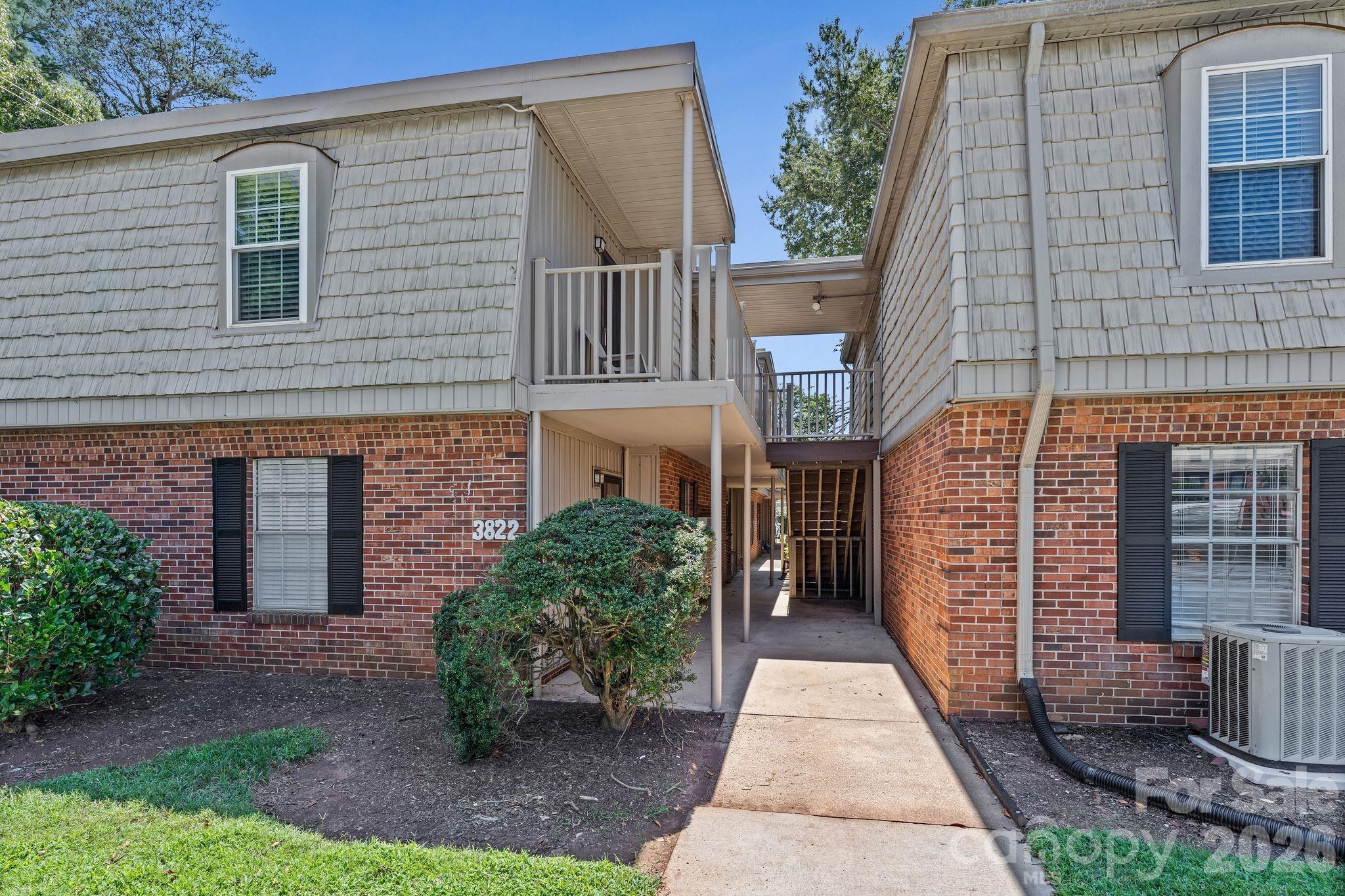 3822 Country Club Road Unit #I