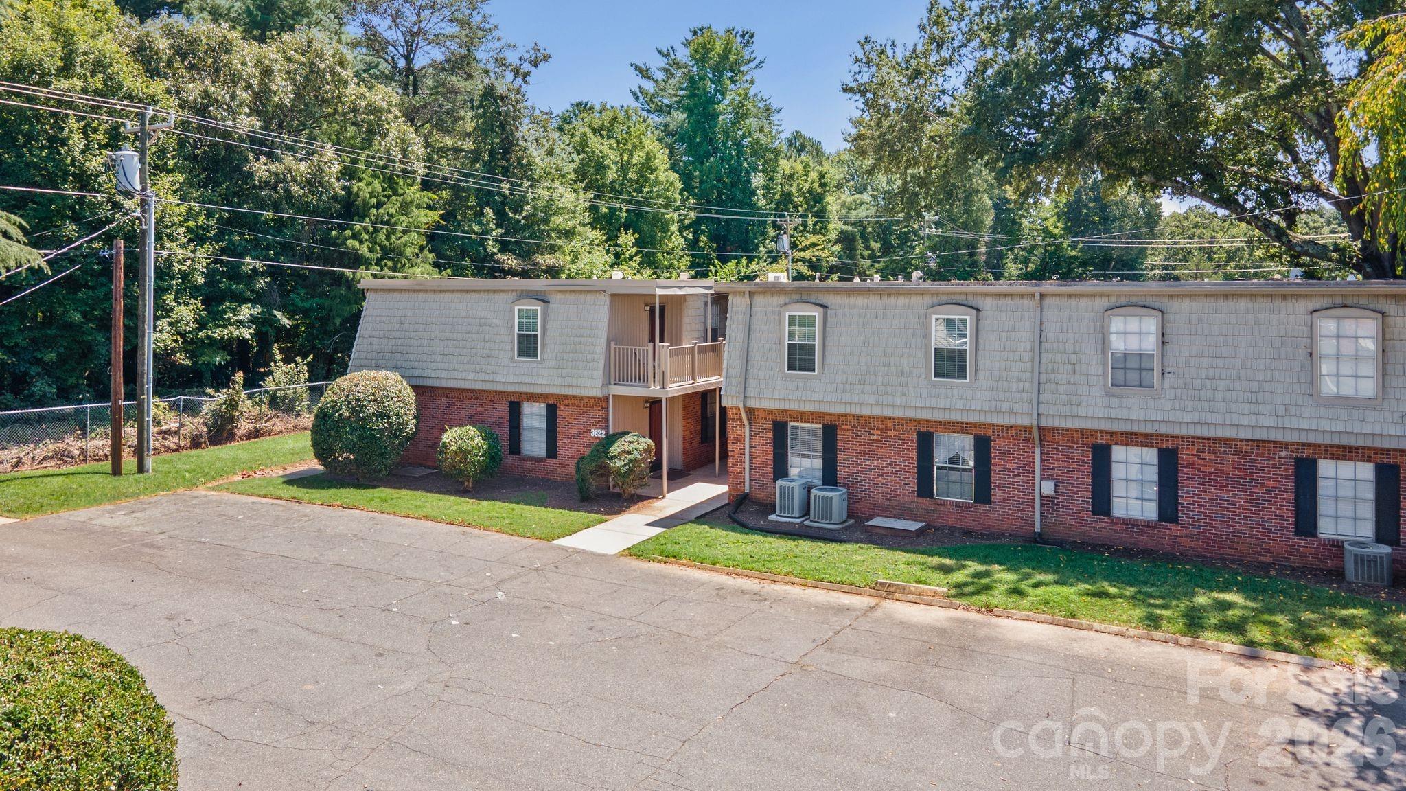 3822 Country Club Road Unit #I