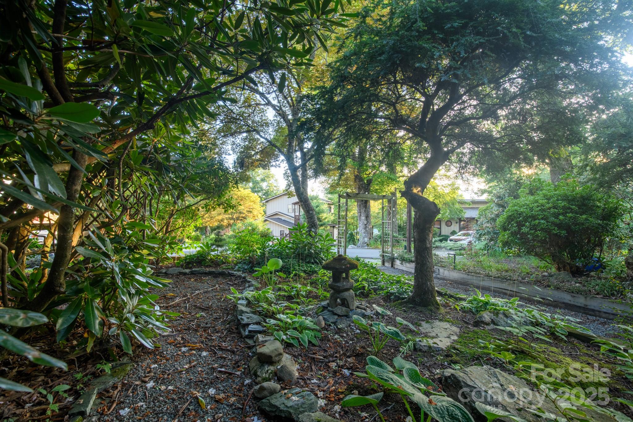 Linville Land Harbor - Residential