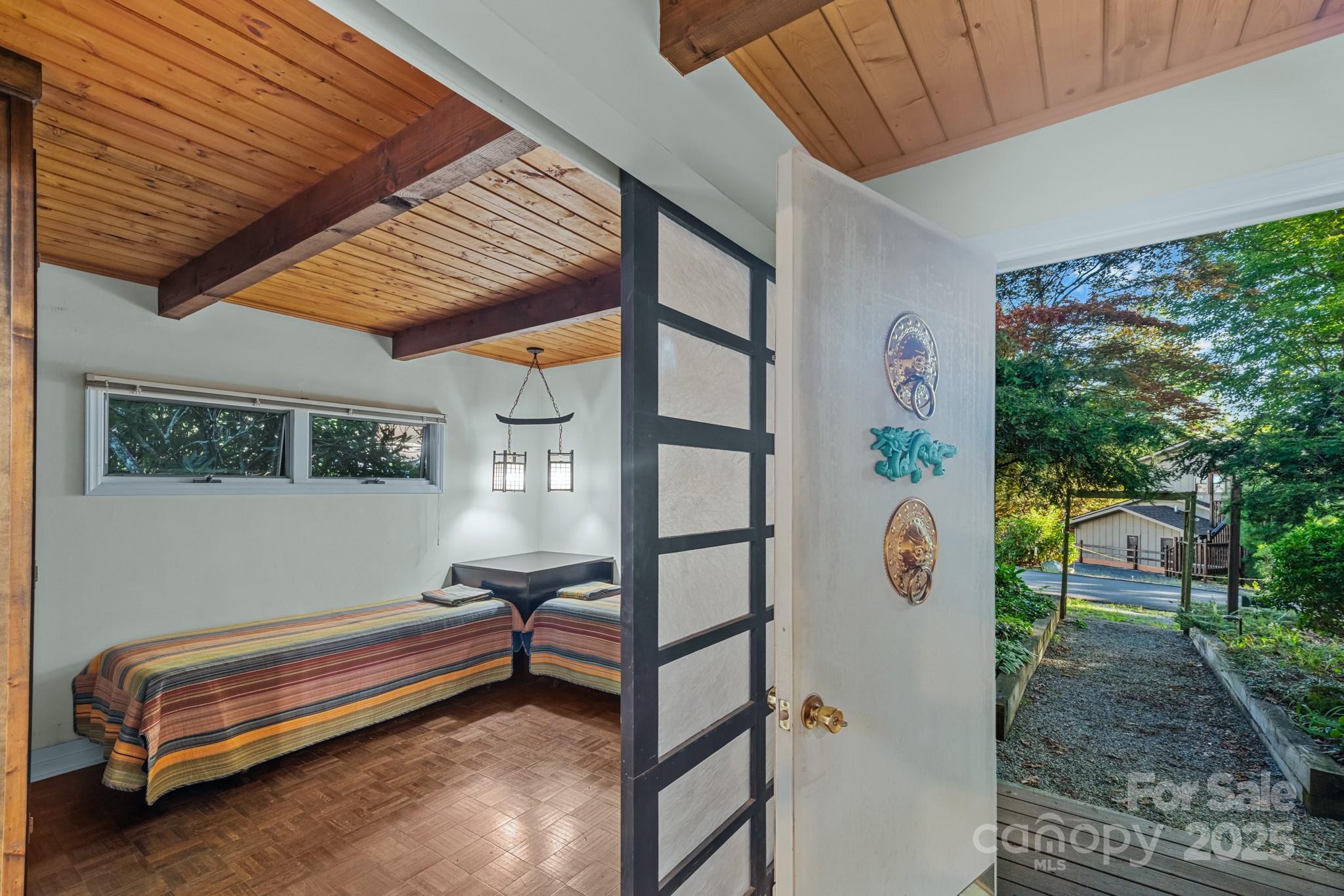 Linville Land Harbor - Residential