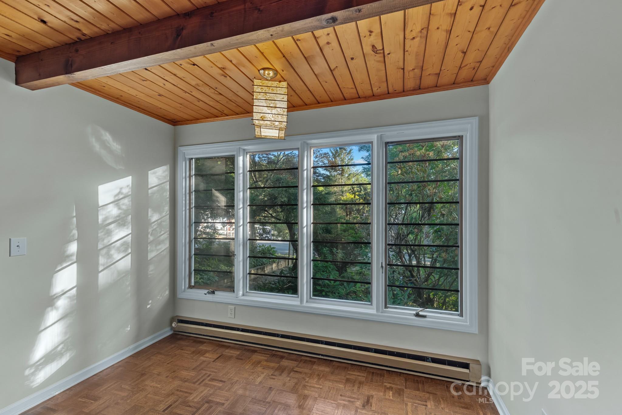 Linville Land Harbor - Residential