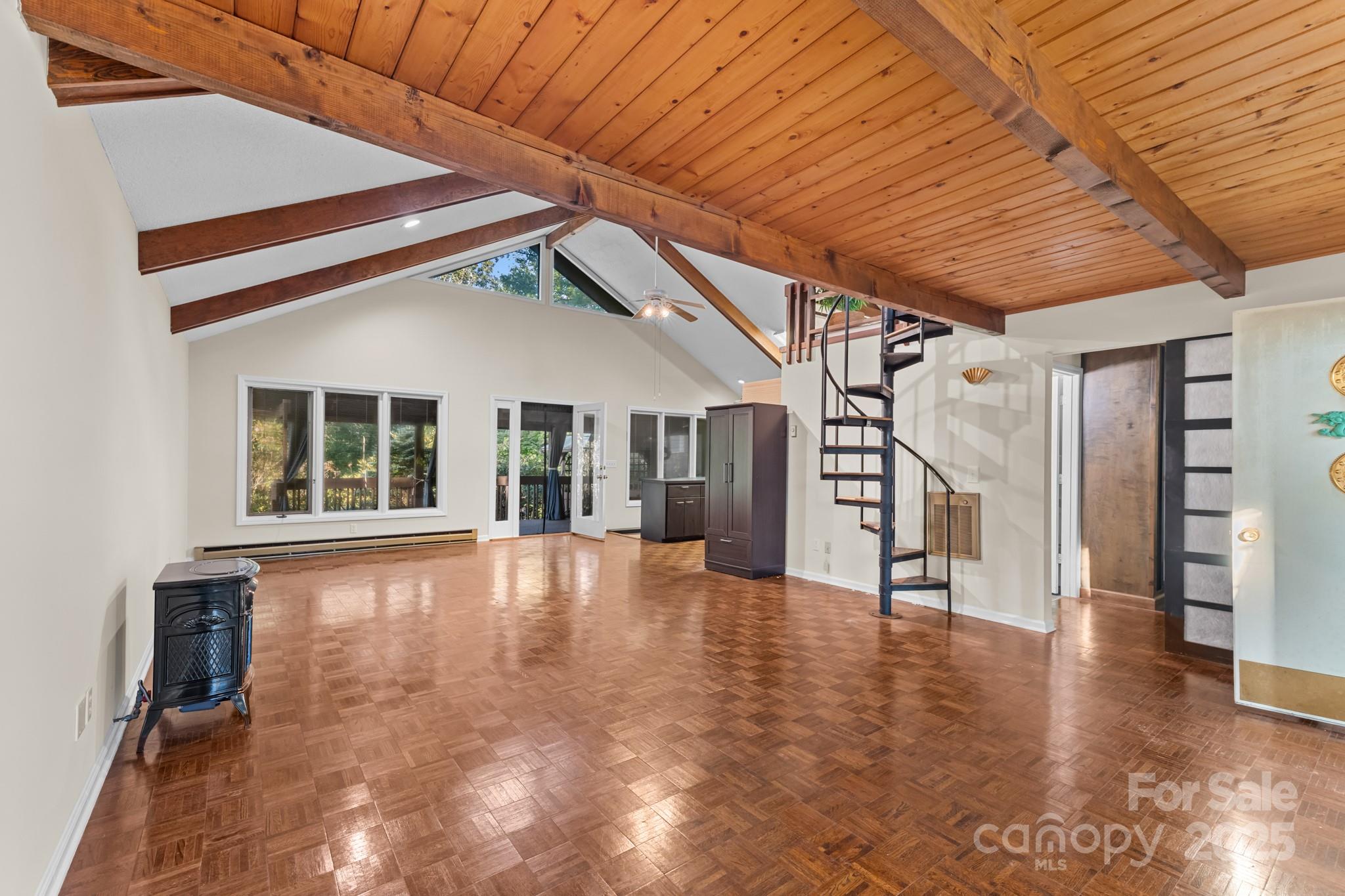 Linville Land Harbor - Residential