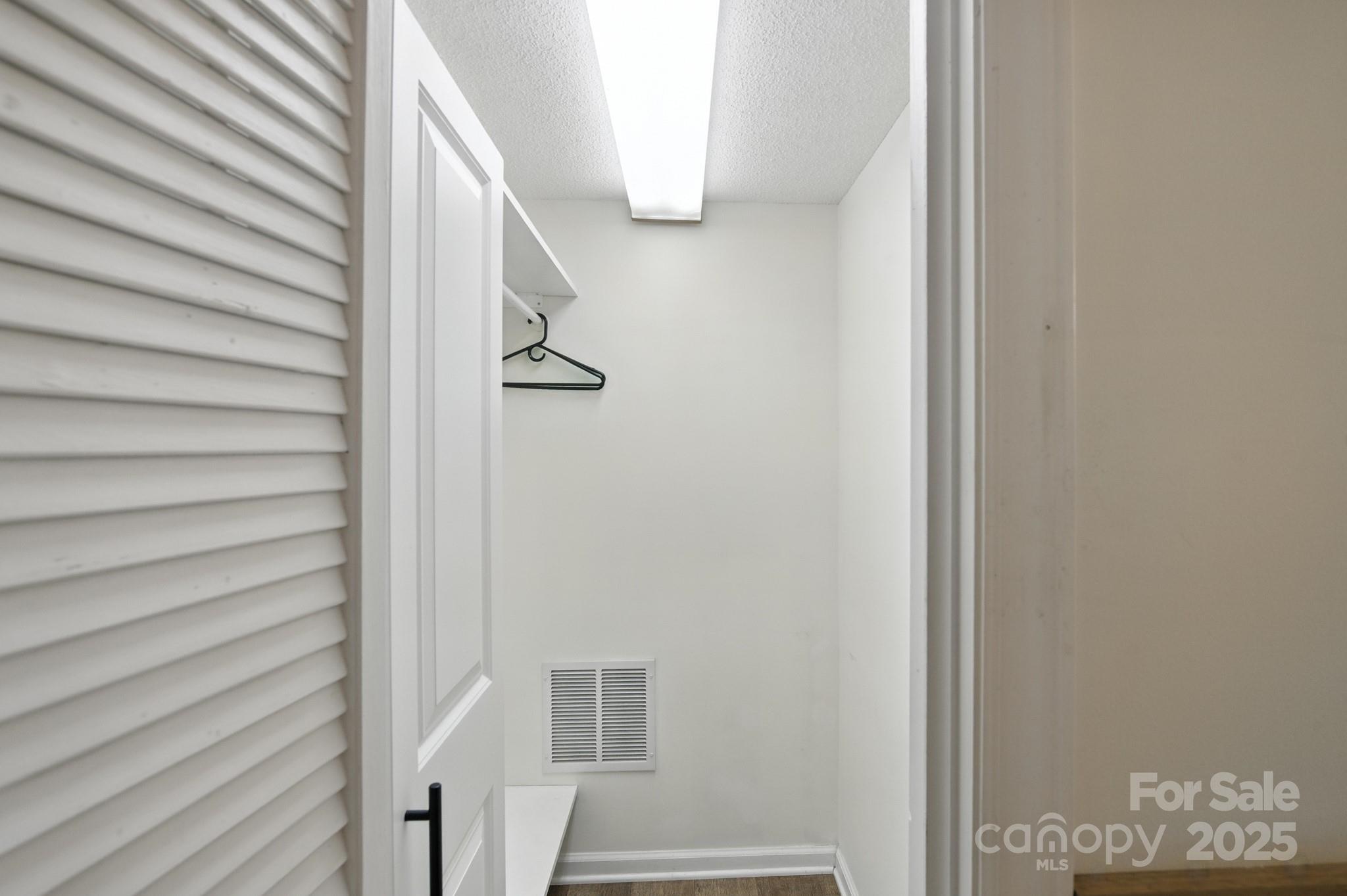 Linville Land Harbor - Residential