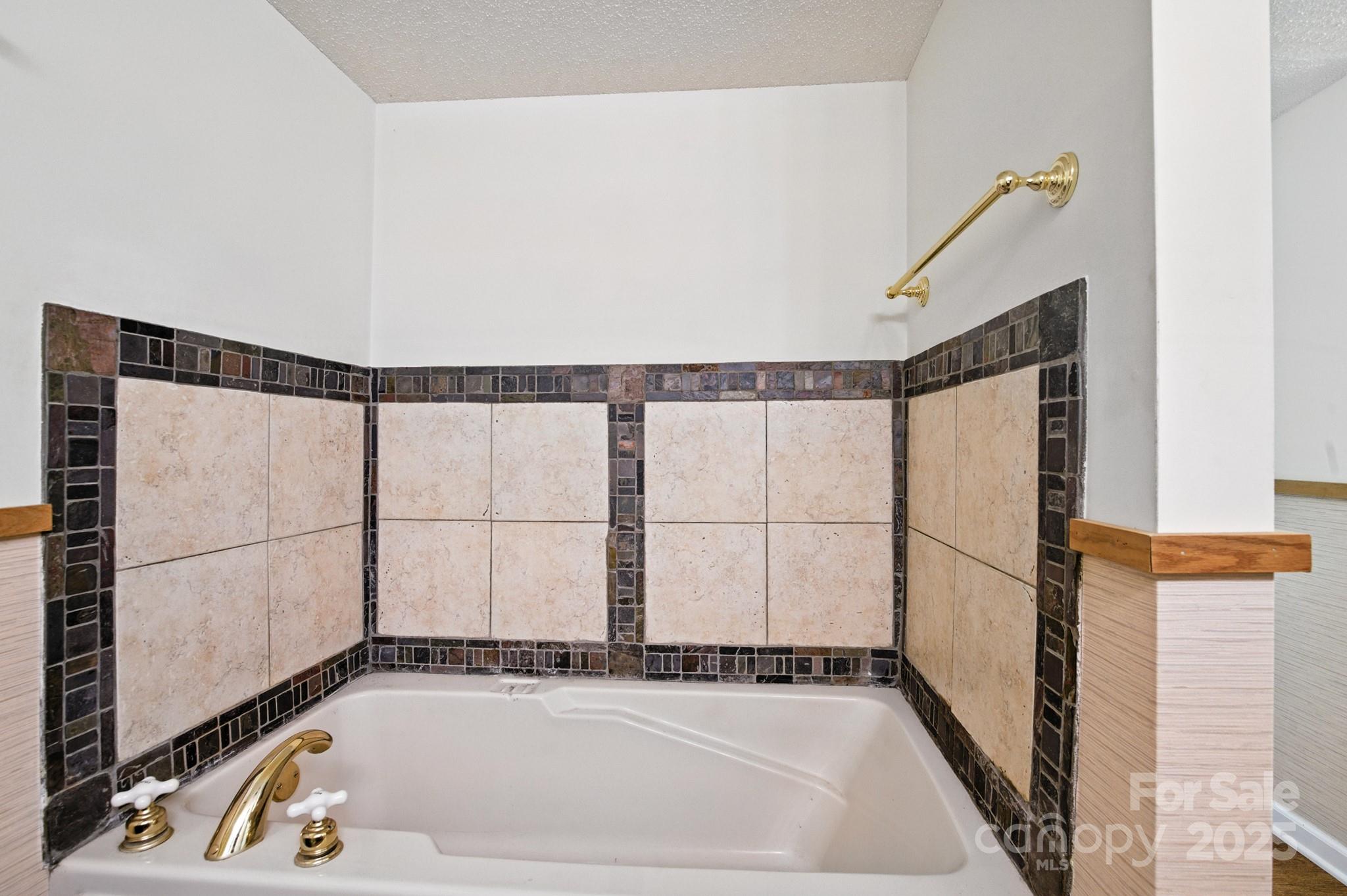 Linville Land Harbor - Residential