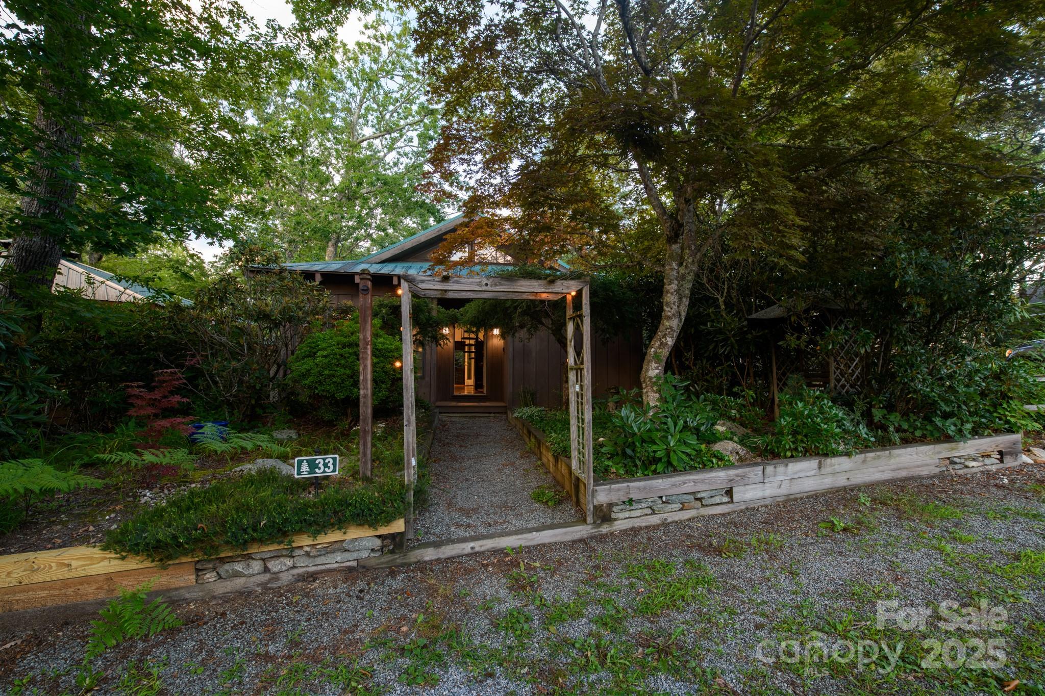 Linville Land Harbor - Residential