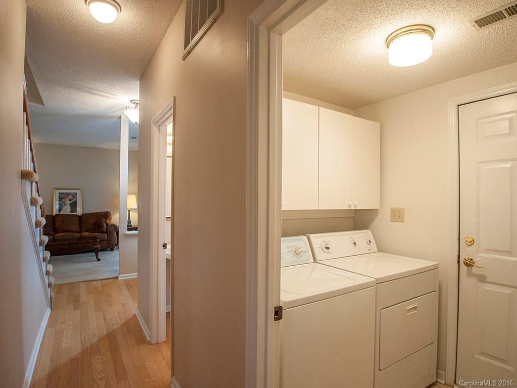 Harris Pointe - Residential