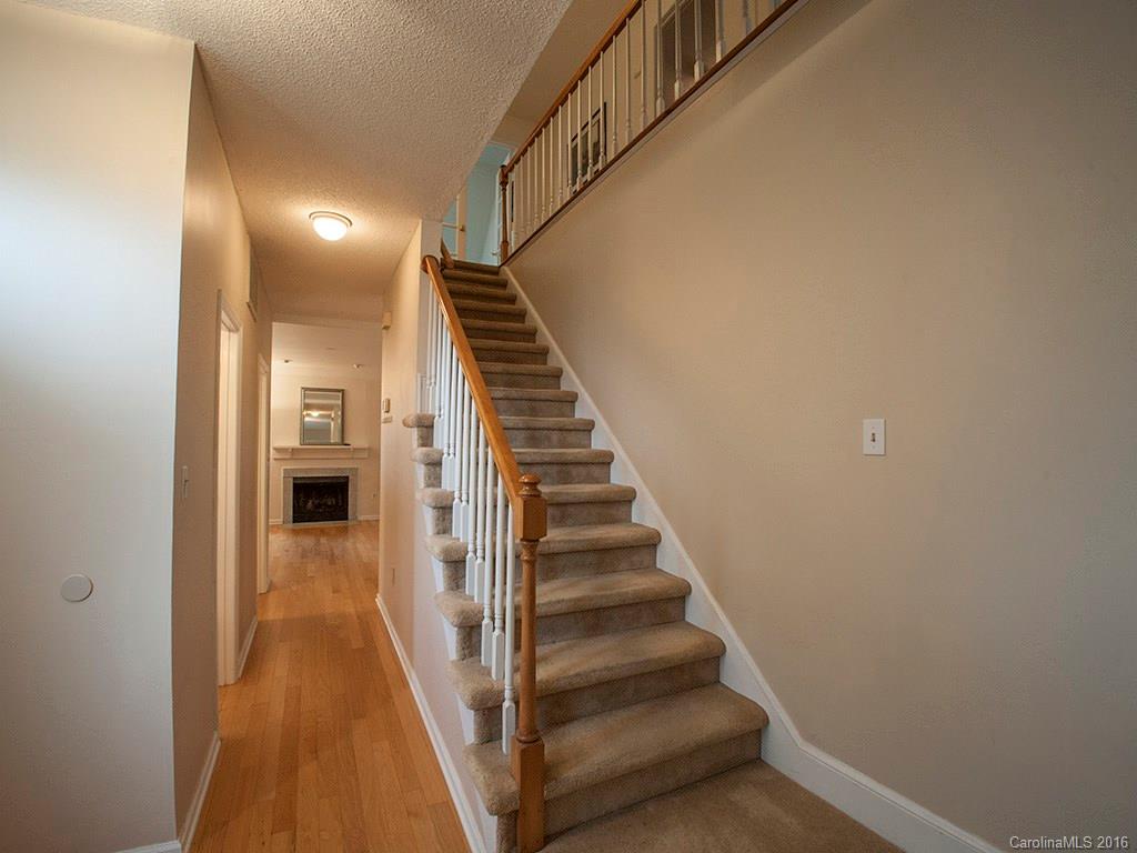 Harris Pointe - Residential