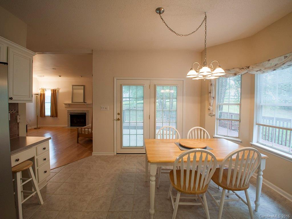 Harris Pointe - Residential