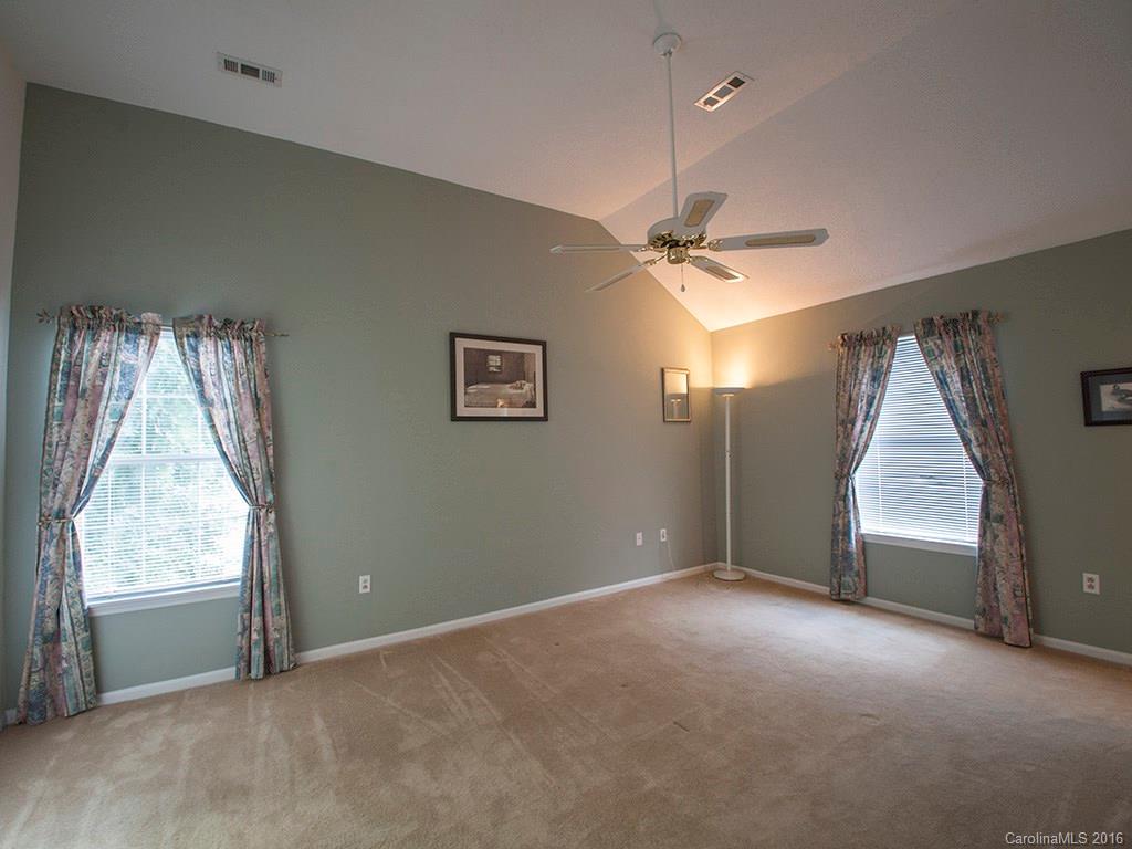 Harris Pointe - Residential