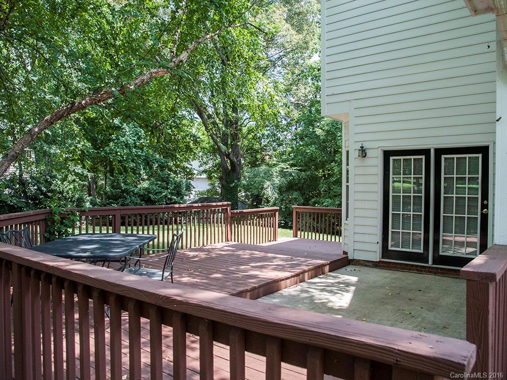 Harris Pointe - Residential