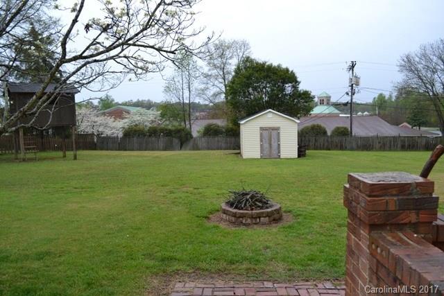 Camelot Woods - Residential