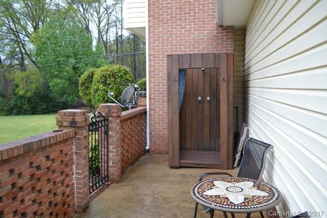 Camelot Woods - Residential