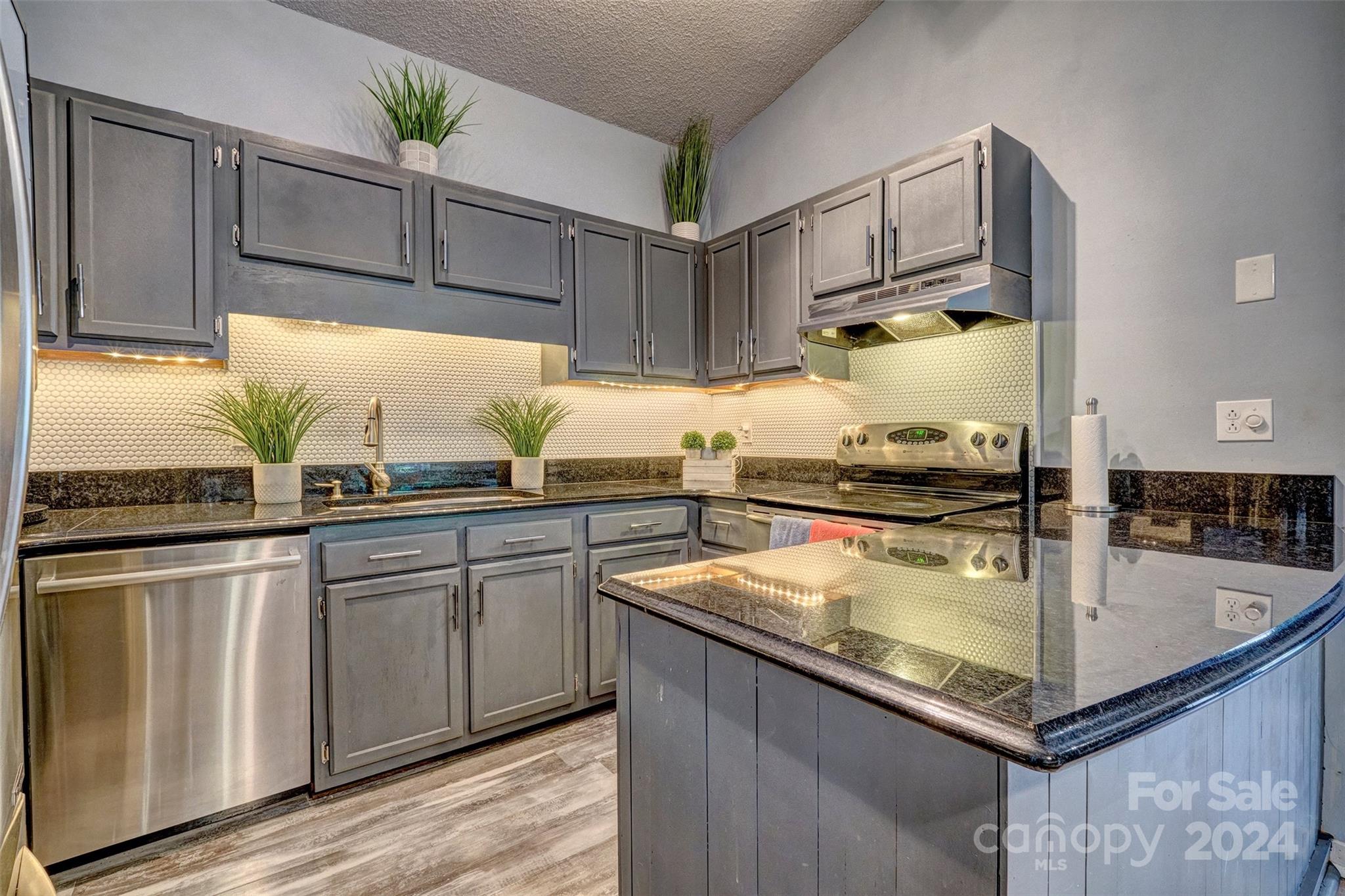 Lake Wylie Woods - Residential