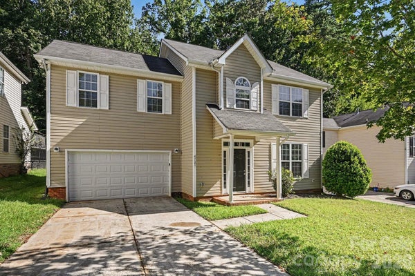 4731 CANIPE DR, CHARLOTTE, NC 28269 - Image b7d85eb89a936b072de2bfd3e5149f09/2354005419